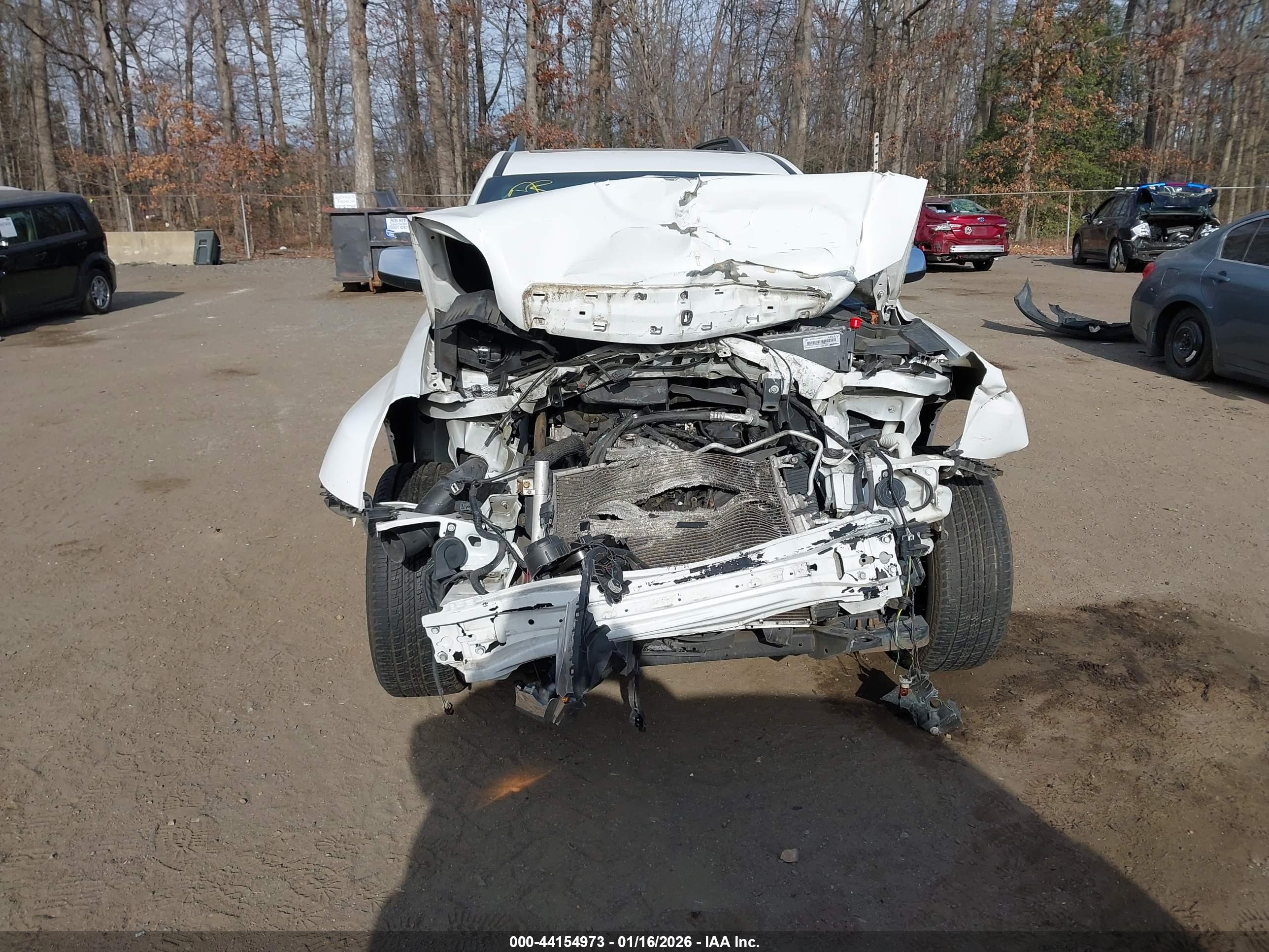 GMC TERRAIN image 6