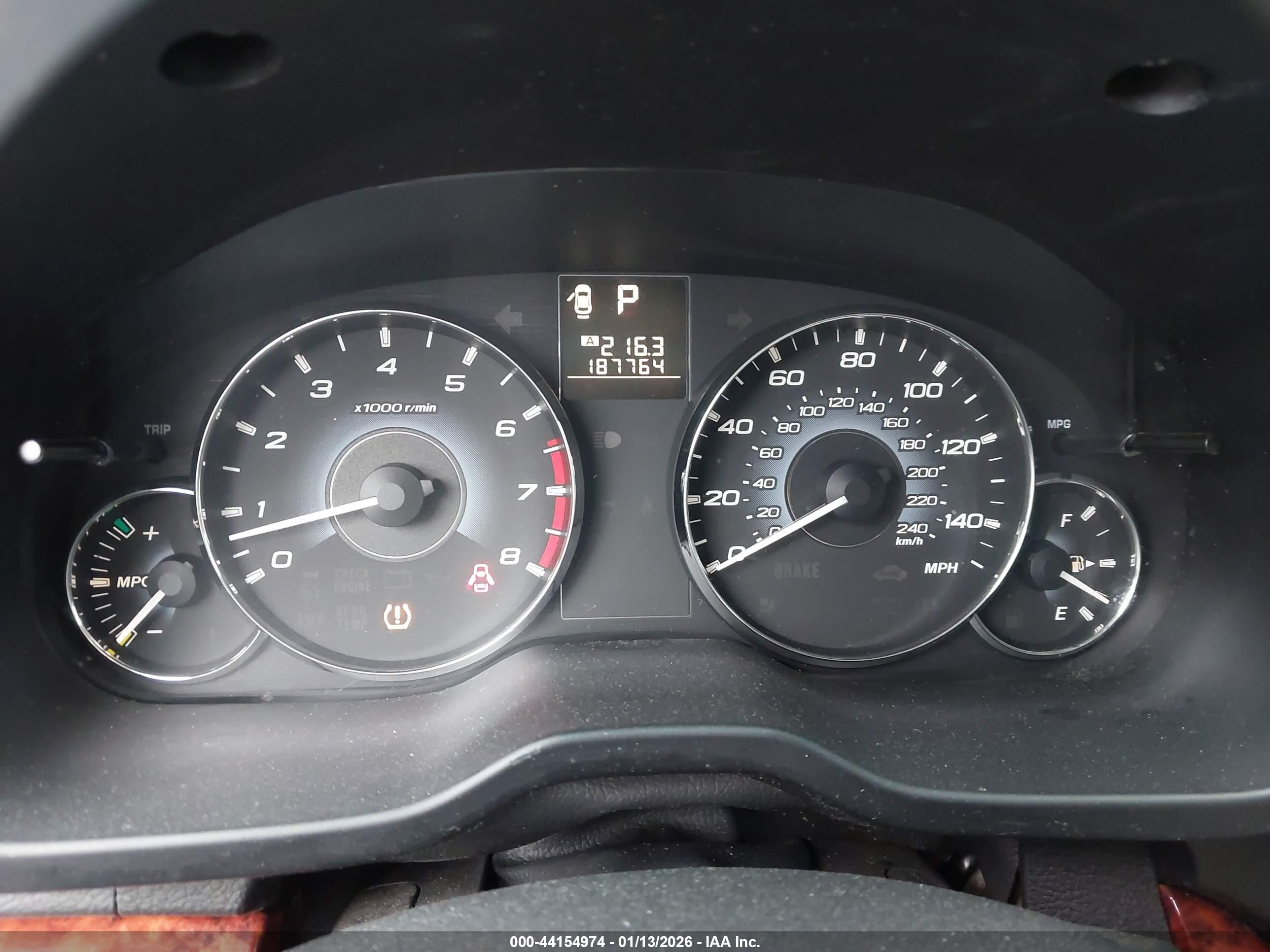SUBARU OUTBACK image 7