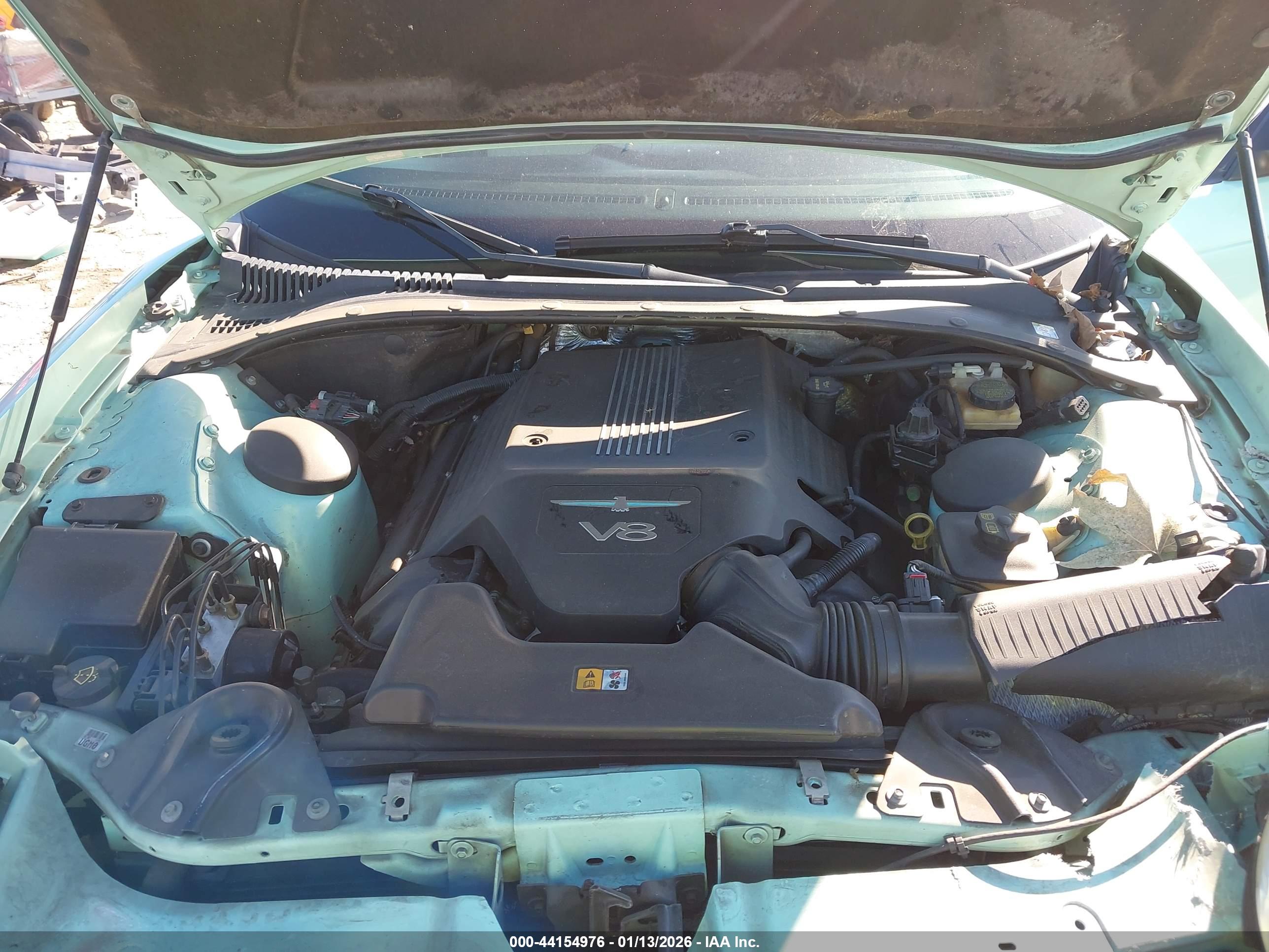 FORD THUNDERBIRD image 10