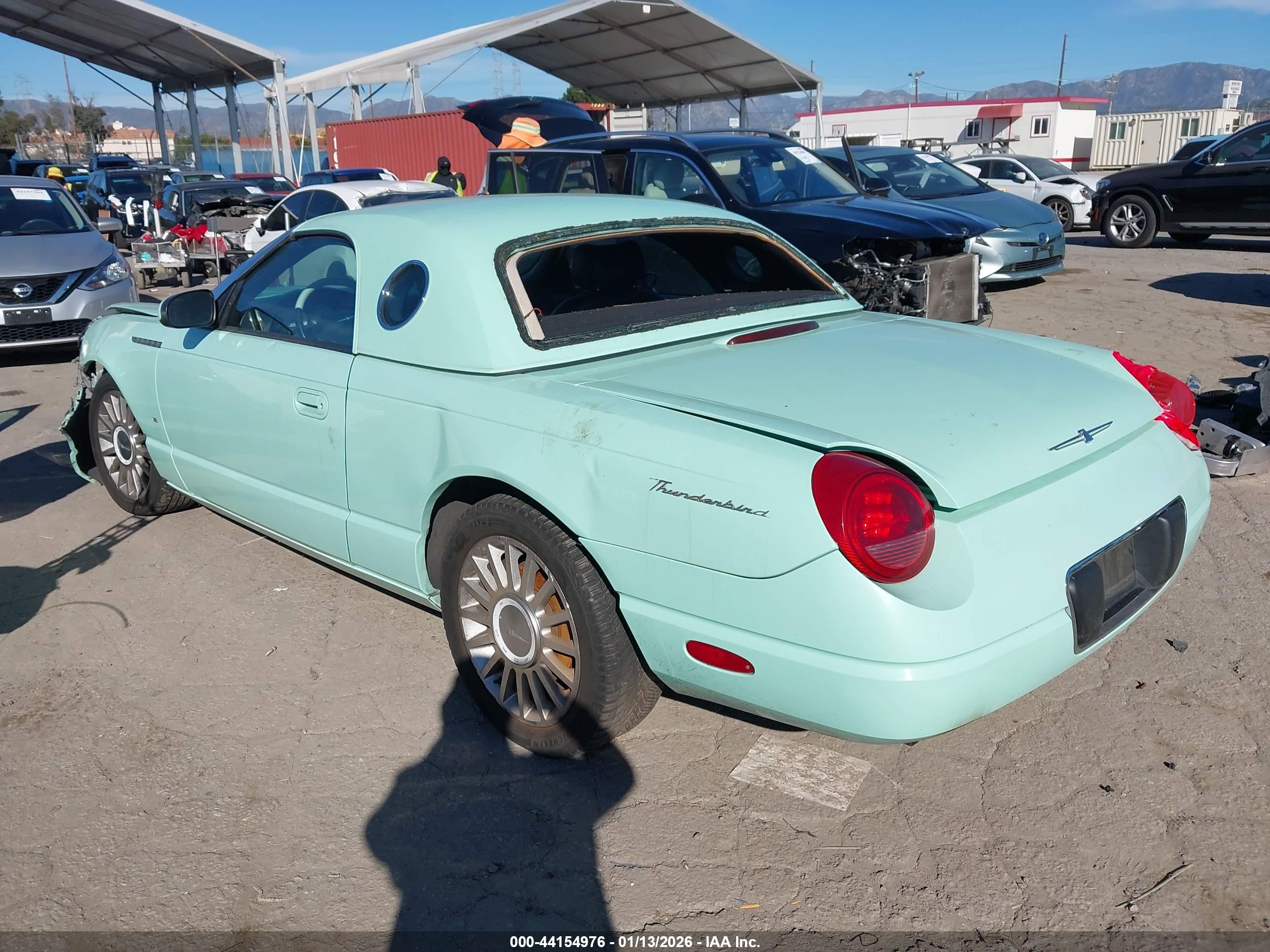 FORD THUNDERBIRD image 3