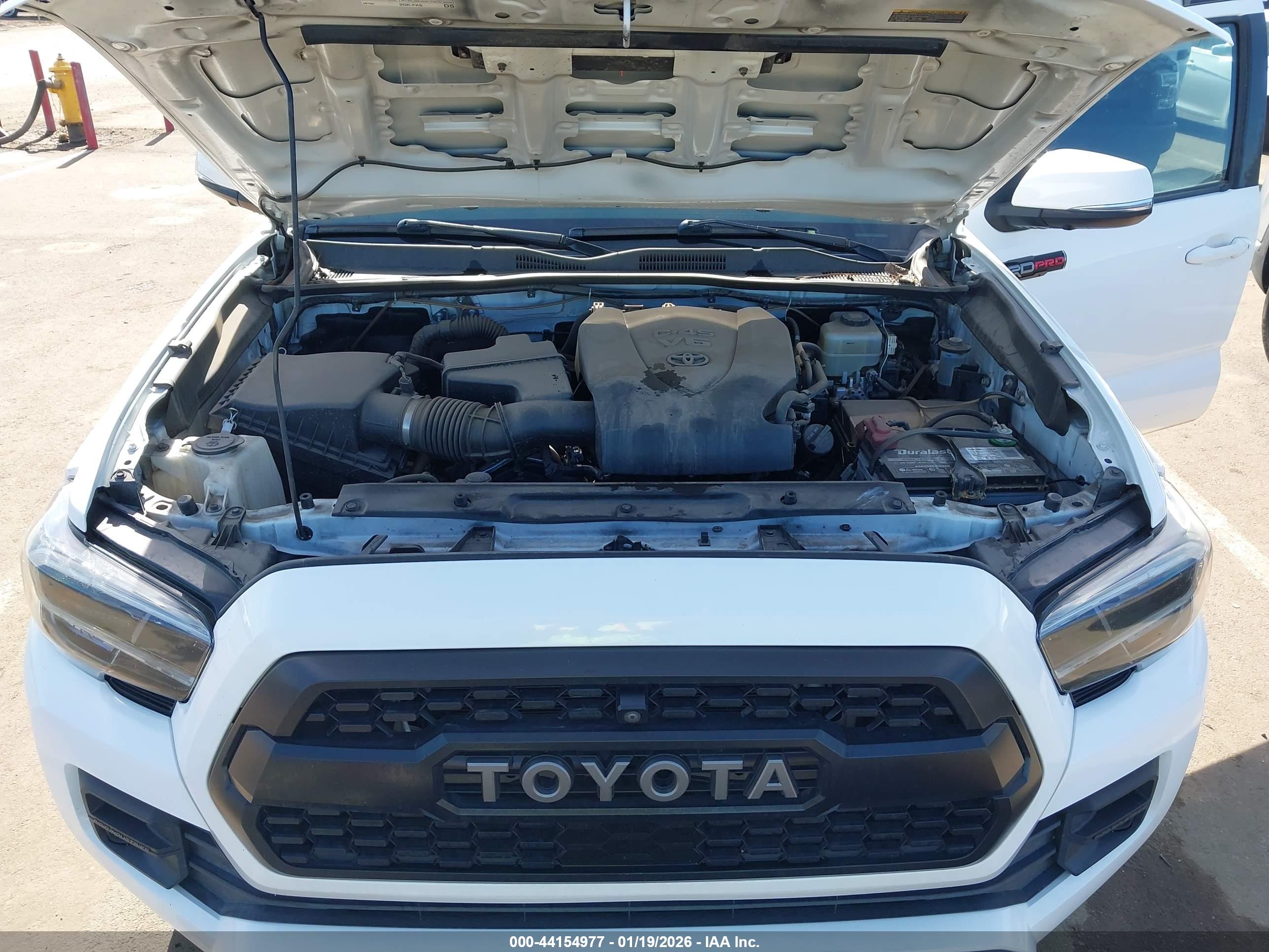 TOYOTA TACOMA image 10