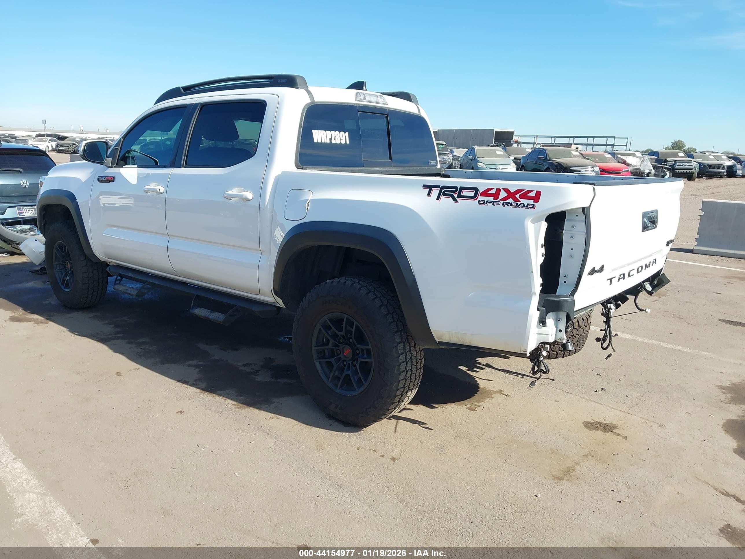 TOYOTA TACOMA image 3