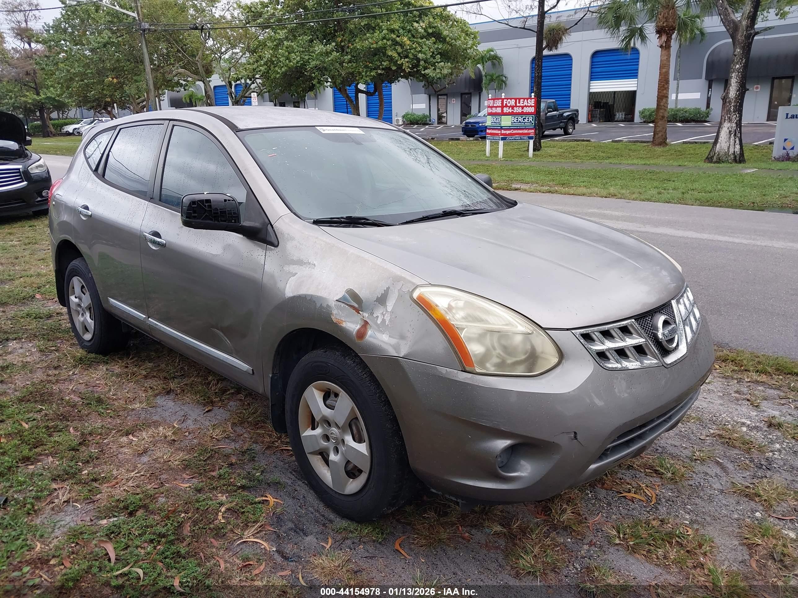 NISSAN ROGUE image 6