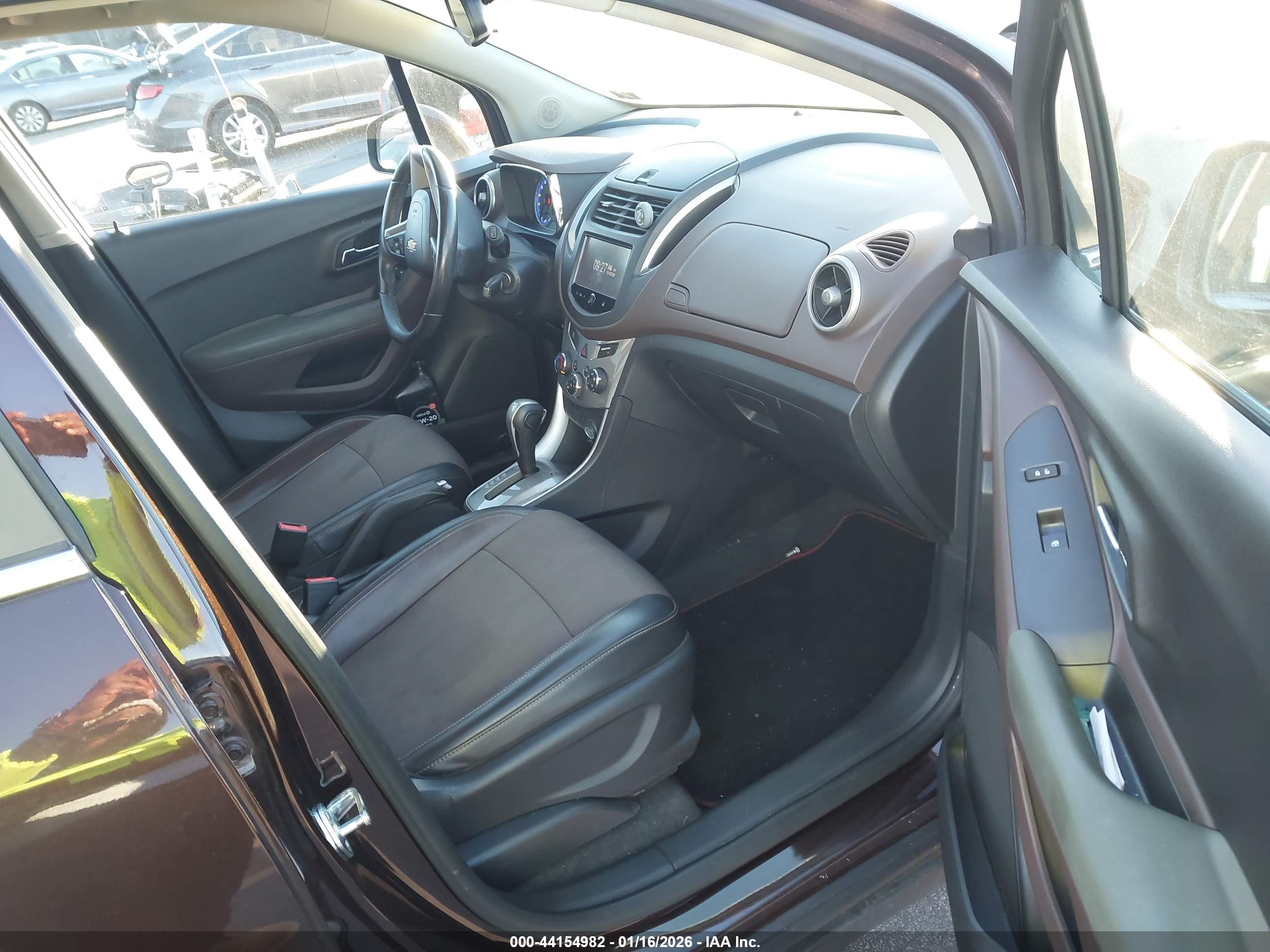 CHEVROLET TRAX image 5