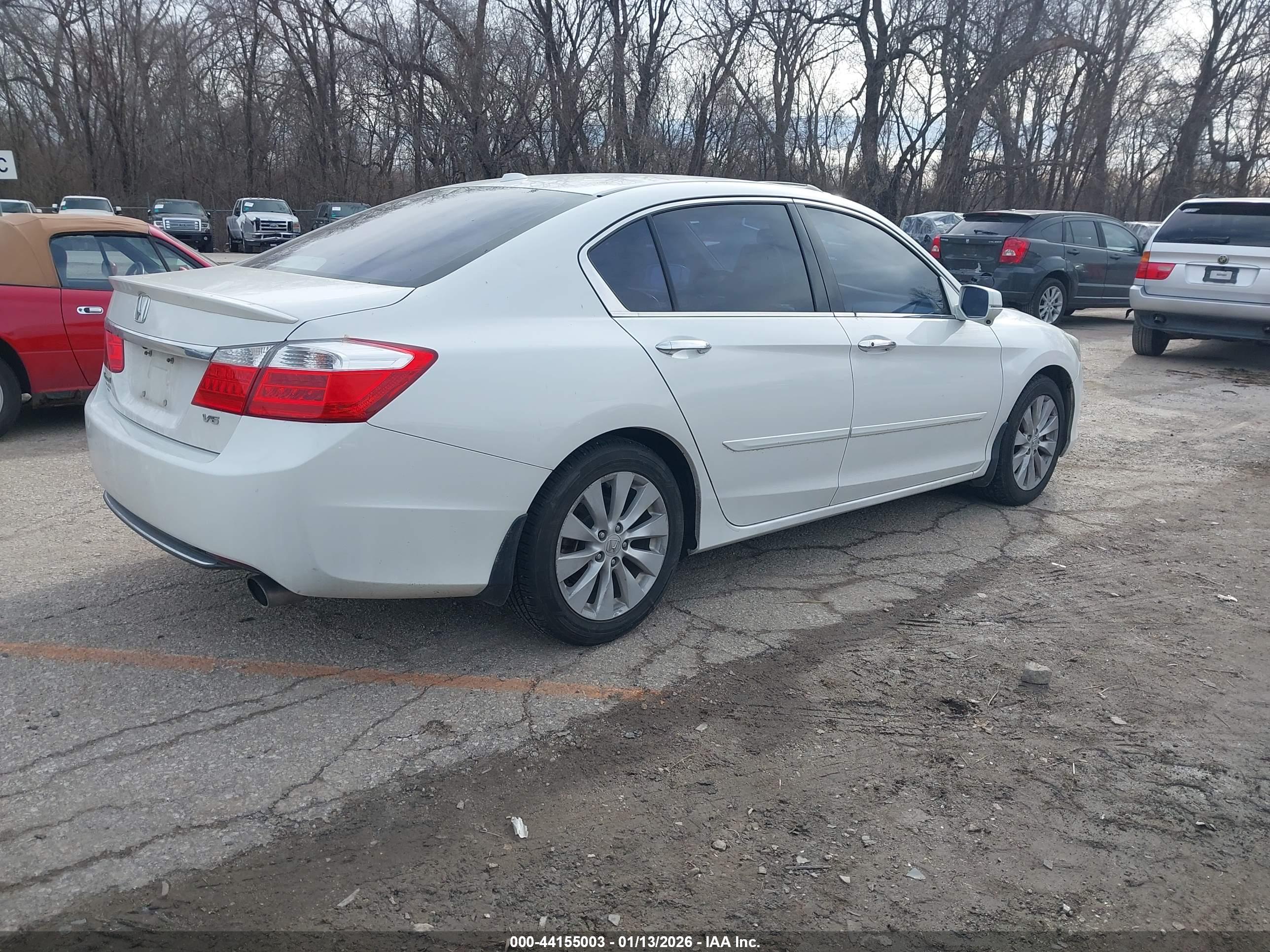 HONDA ACCORD image 4