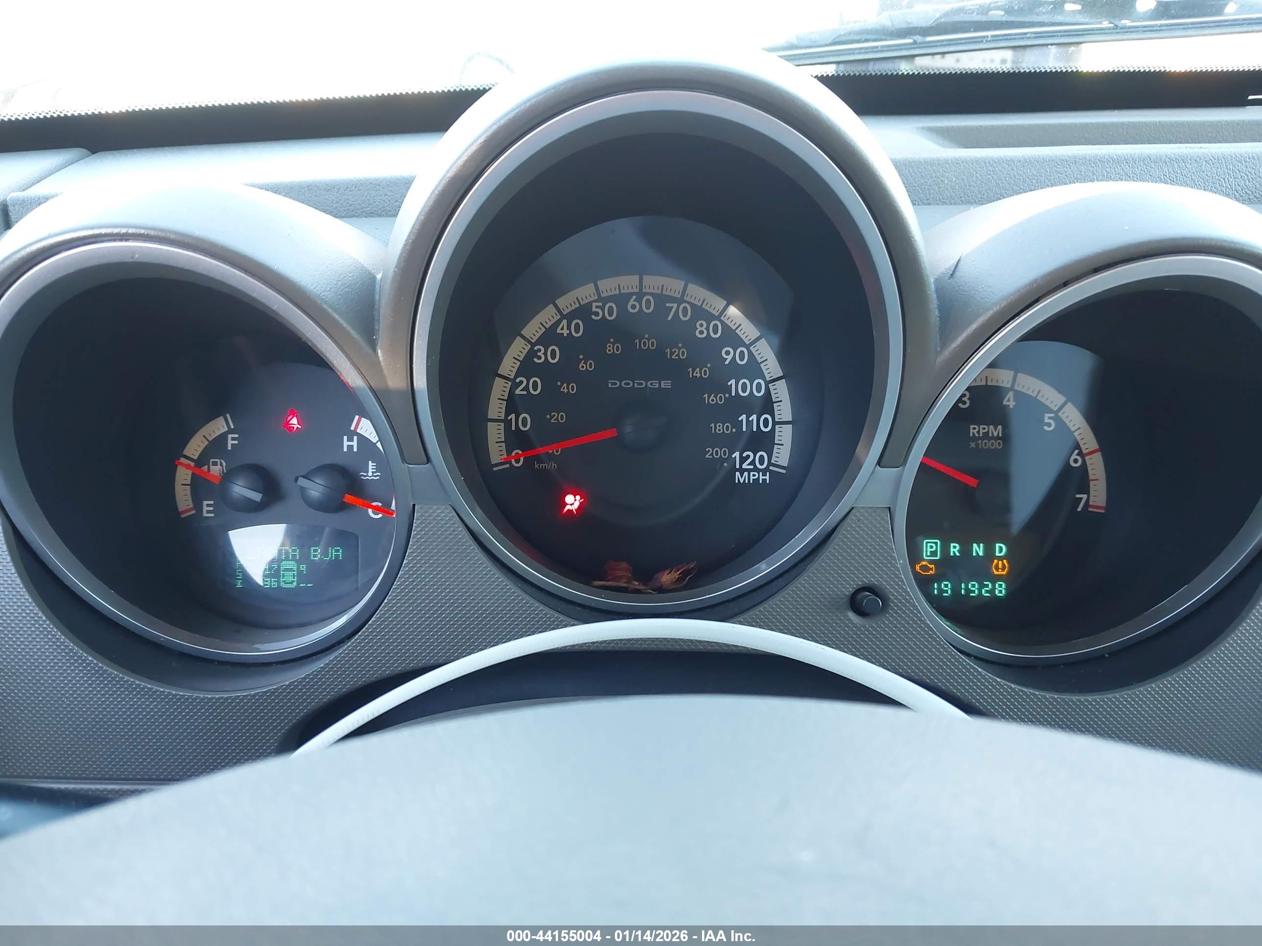 DODGE NITRO image 7