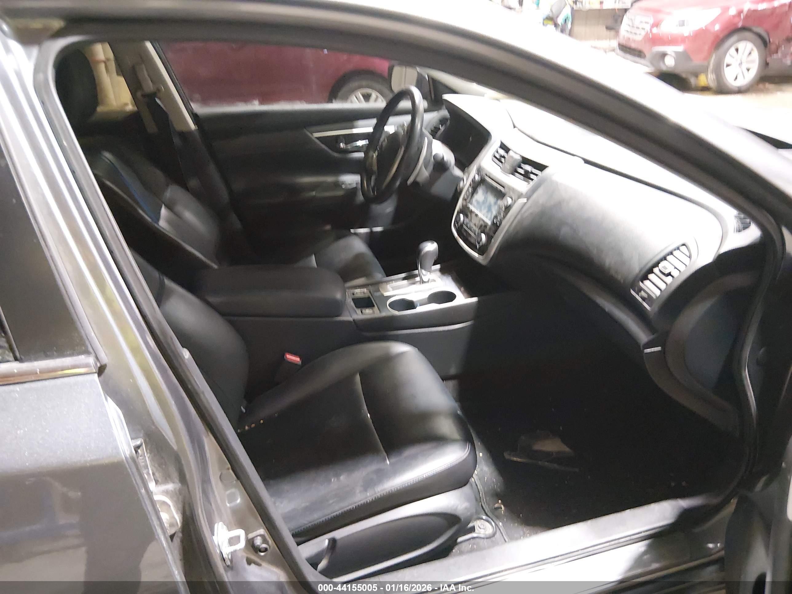 NISSAN ALTIMA image 5