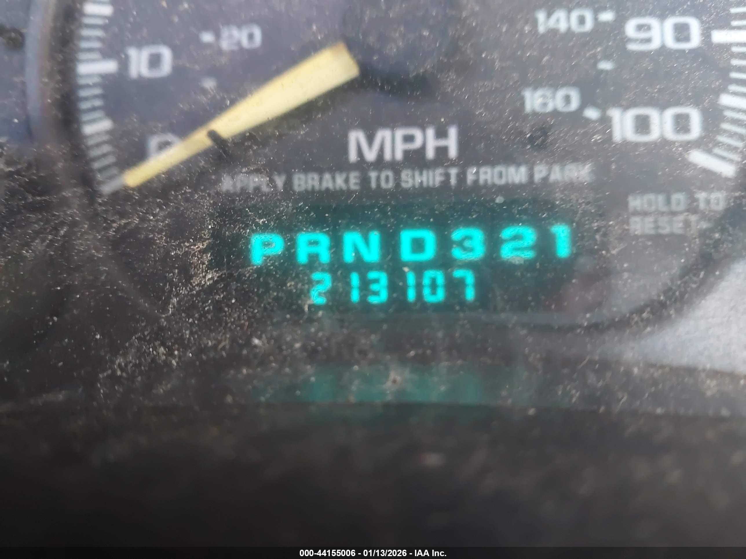 CHEVROLET SILVERADO image 7