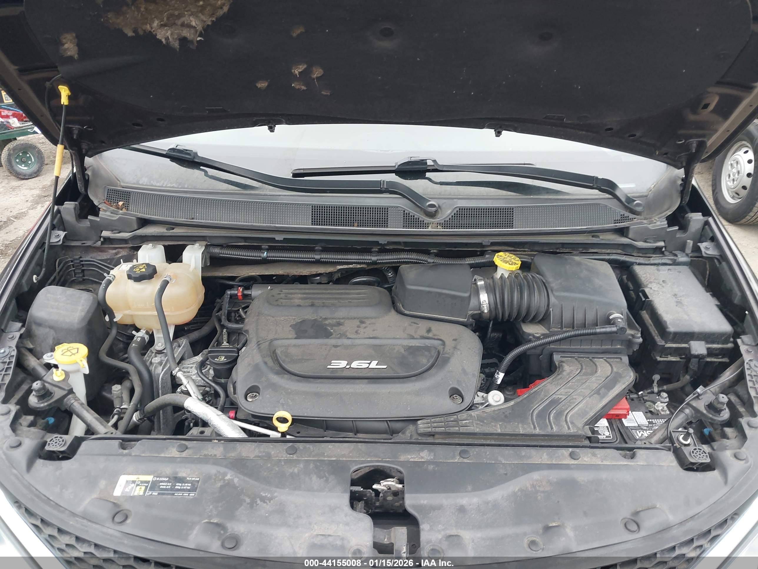 CHRYSLER PACIFICA image 10