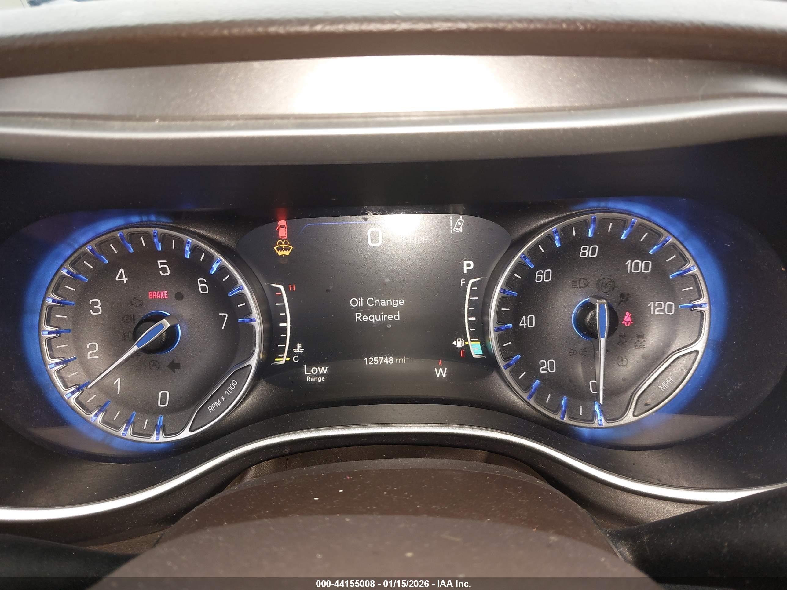 CHRYSLER PACIFICA image 7