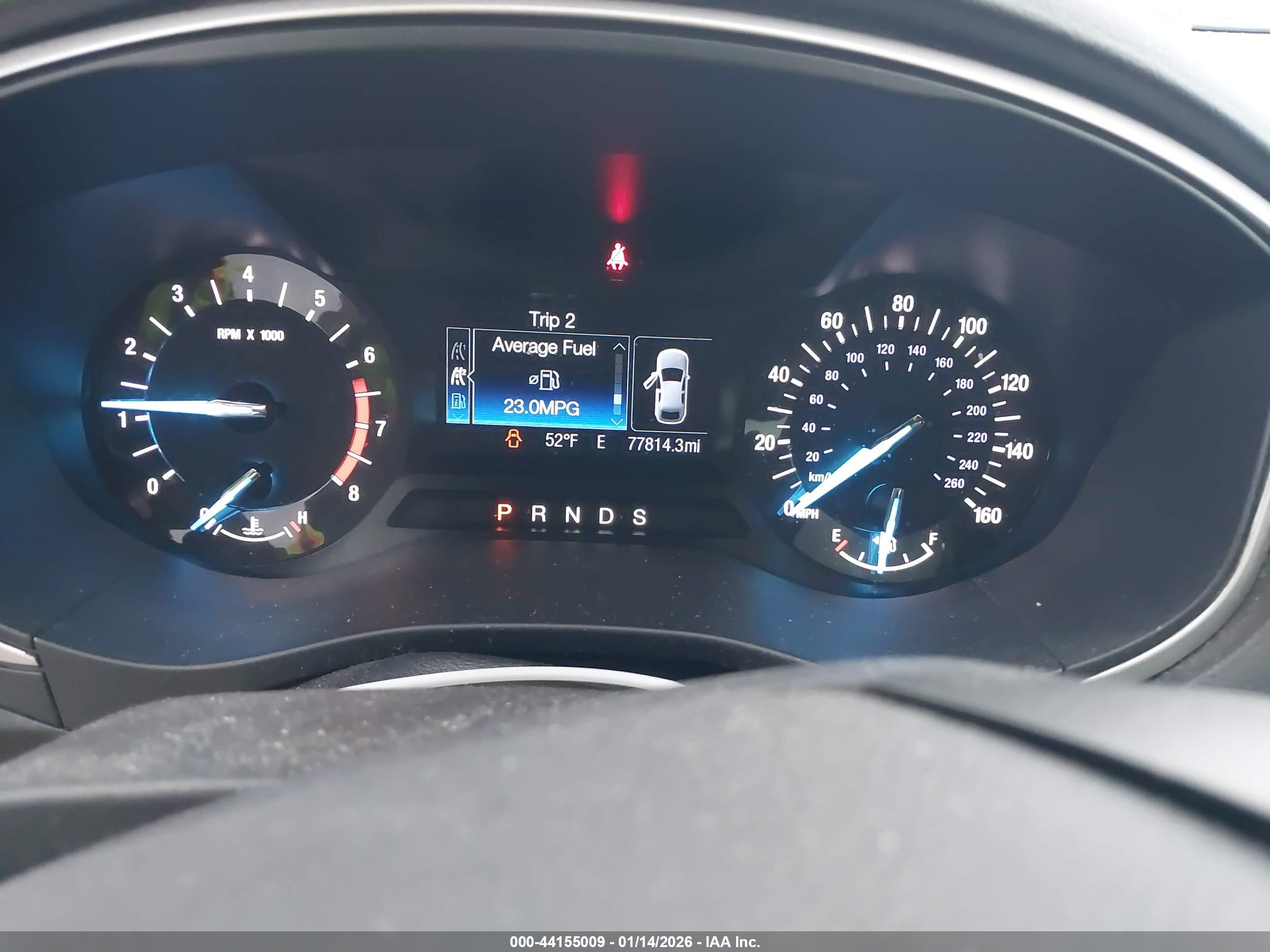 FORD FUSION image 7