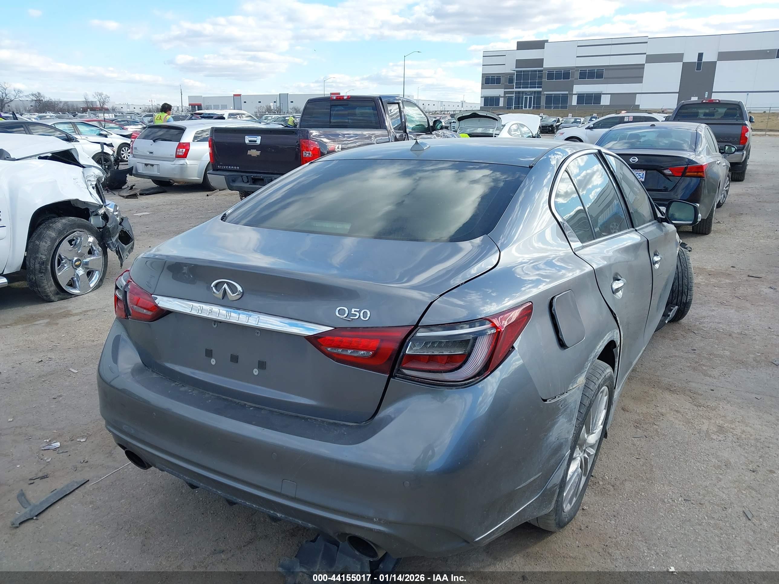 INFINITI Q50 image 4