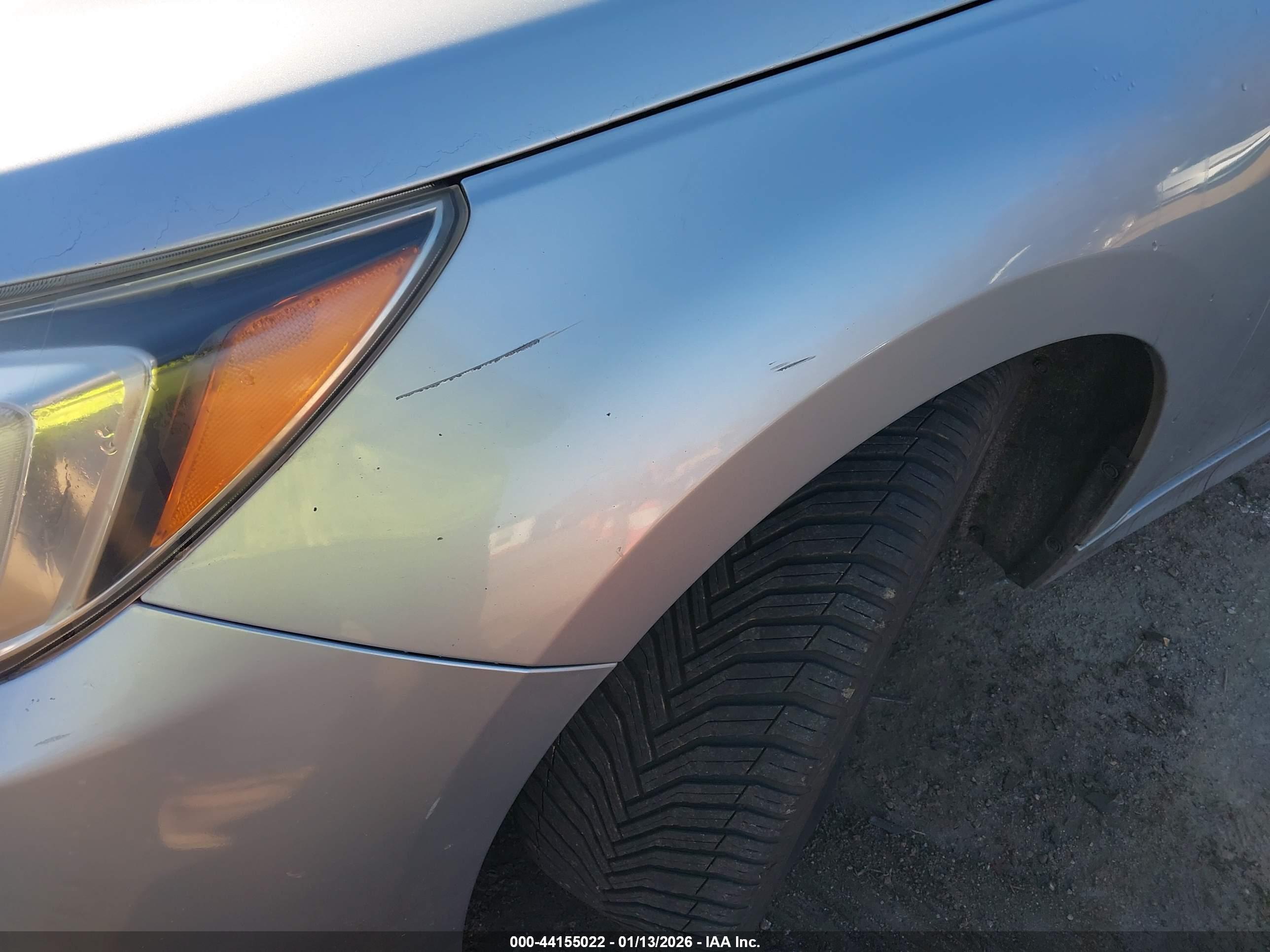SUBARU LEGACY image 6