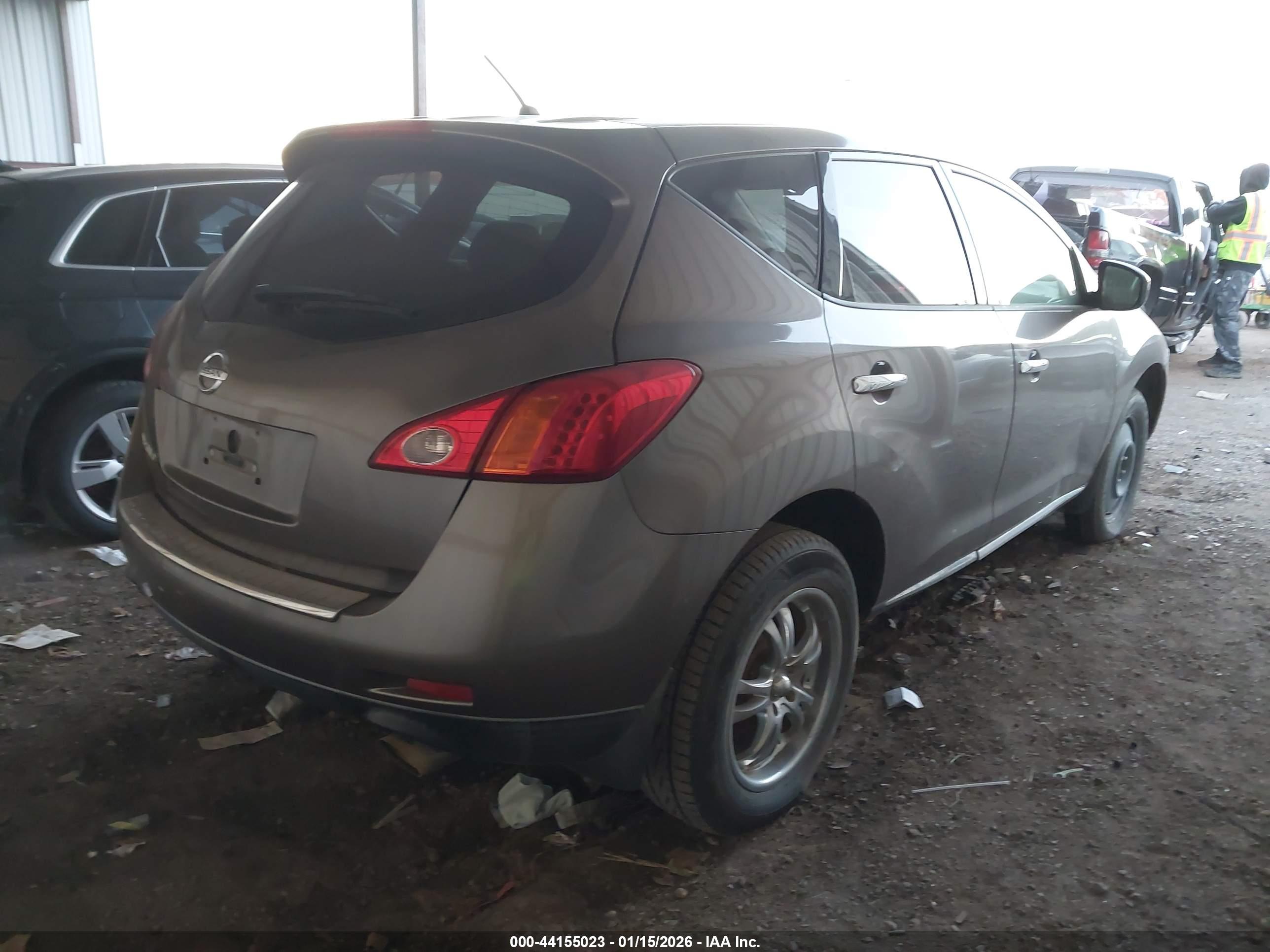 NISSAN MURANO image 4