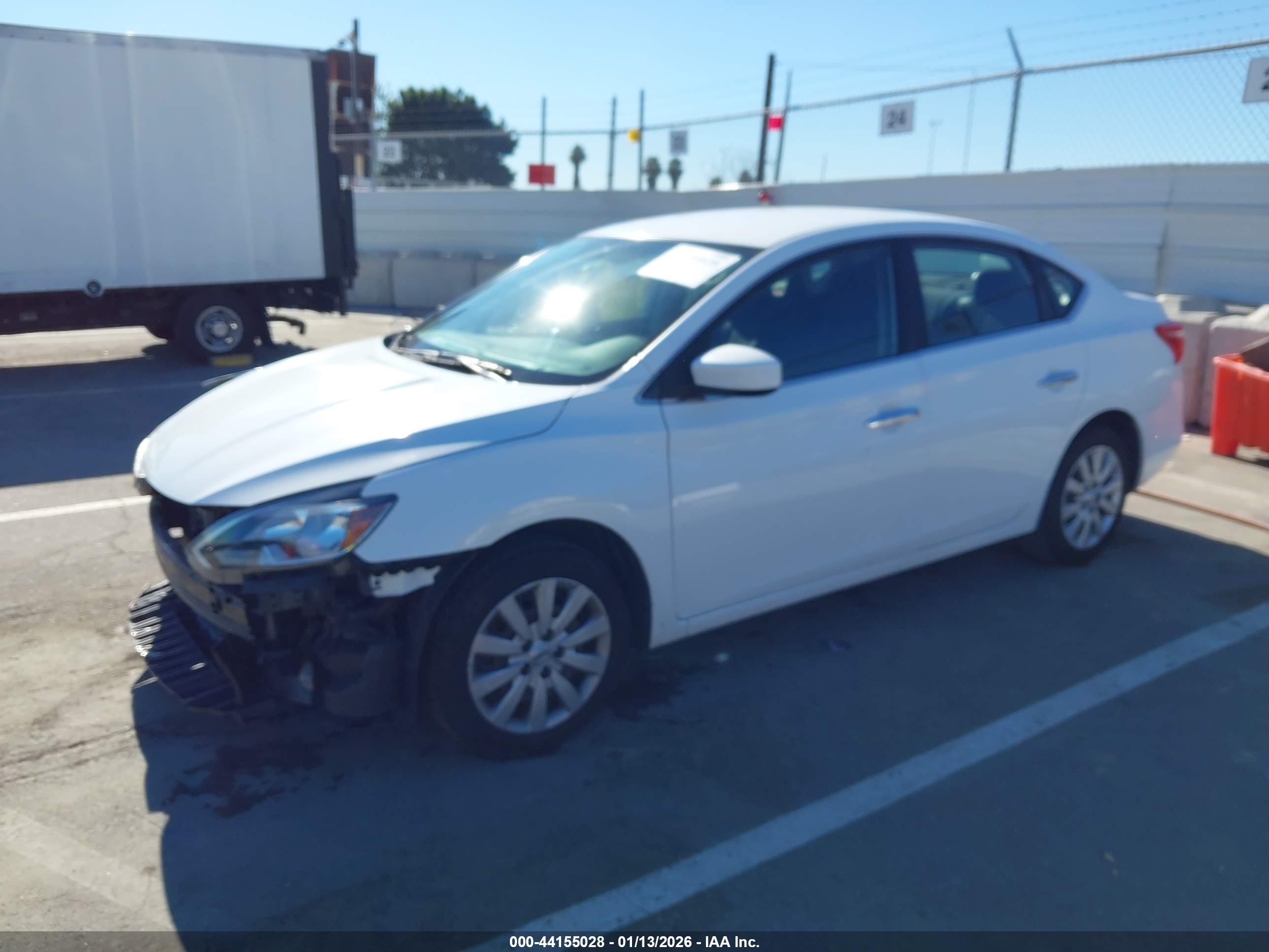 NISSAN SENTRA image 2