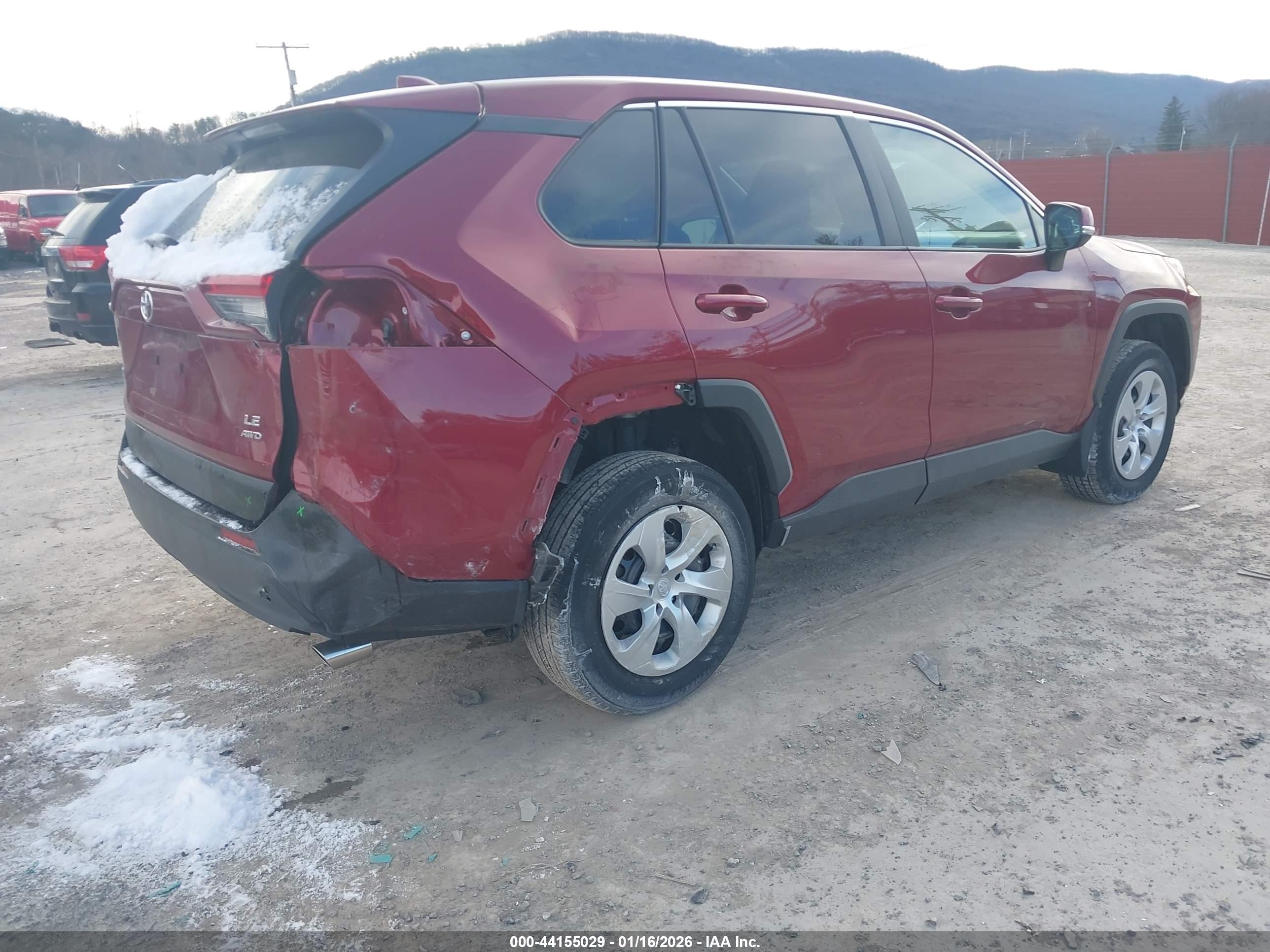 TOYOTA RAV4 image 4