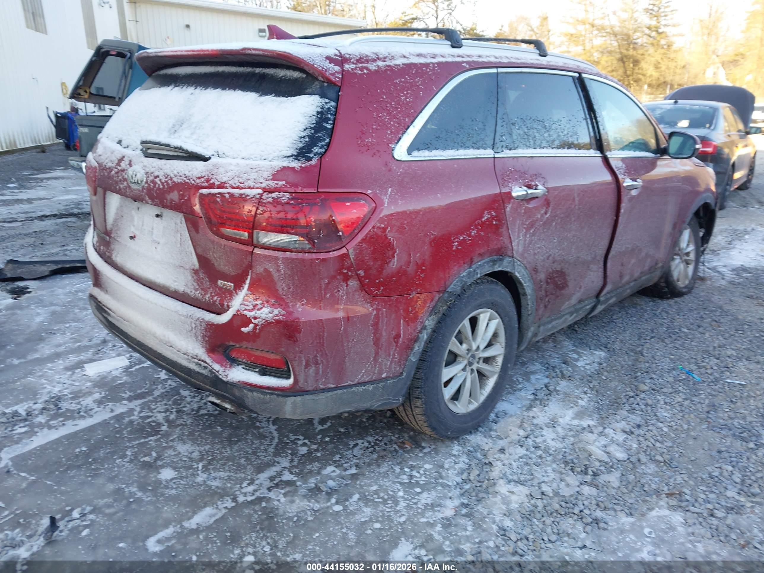 KIA SORENTO image 4