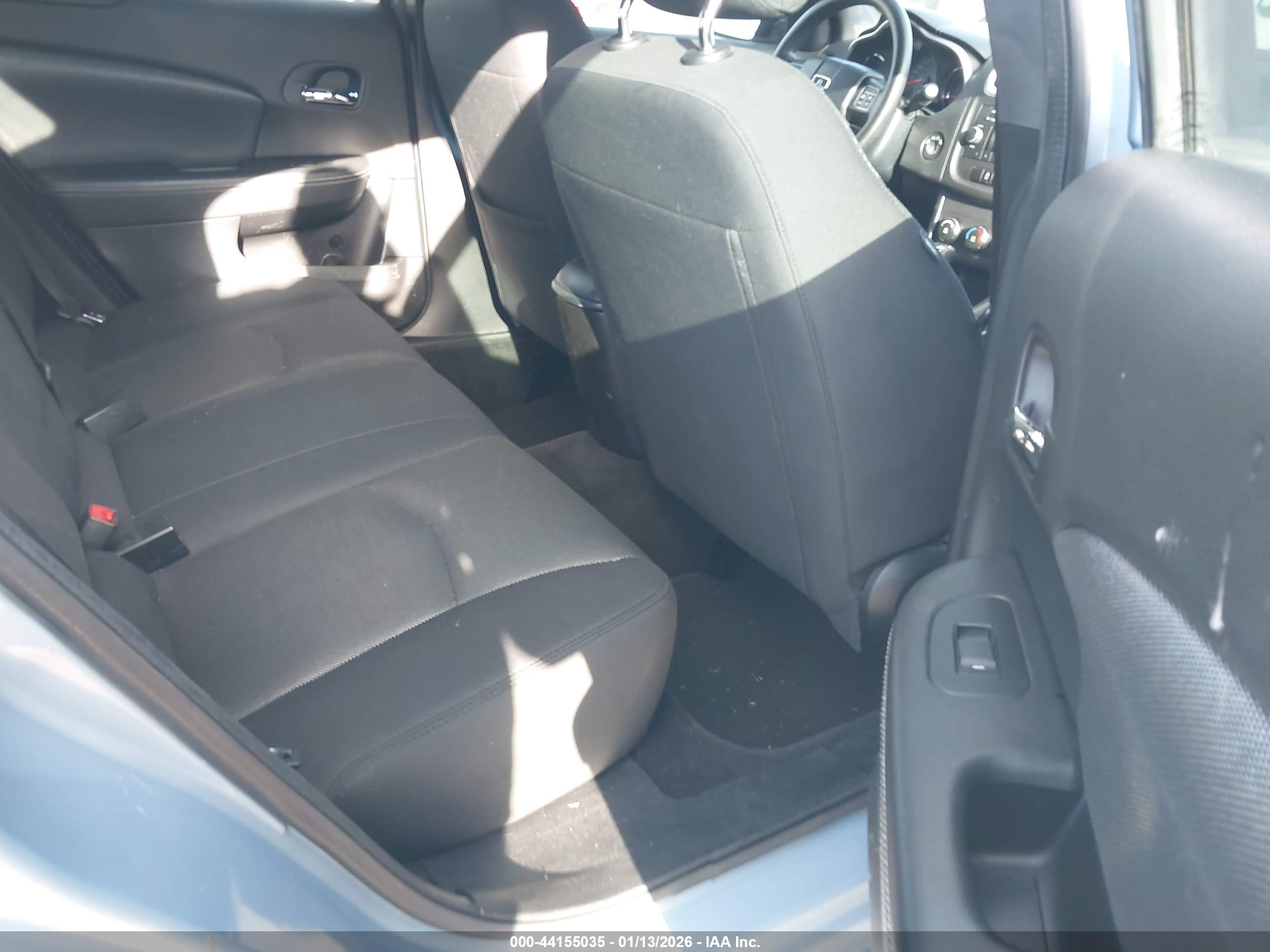 DODGE AVENGER image 8