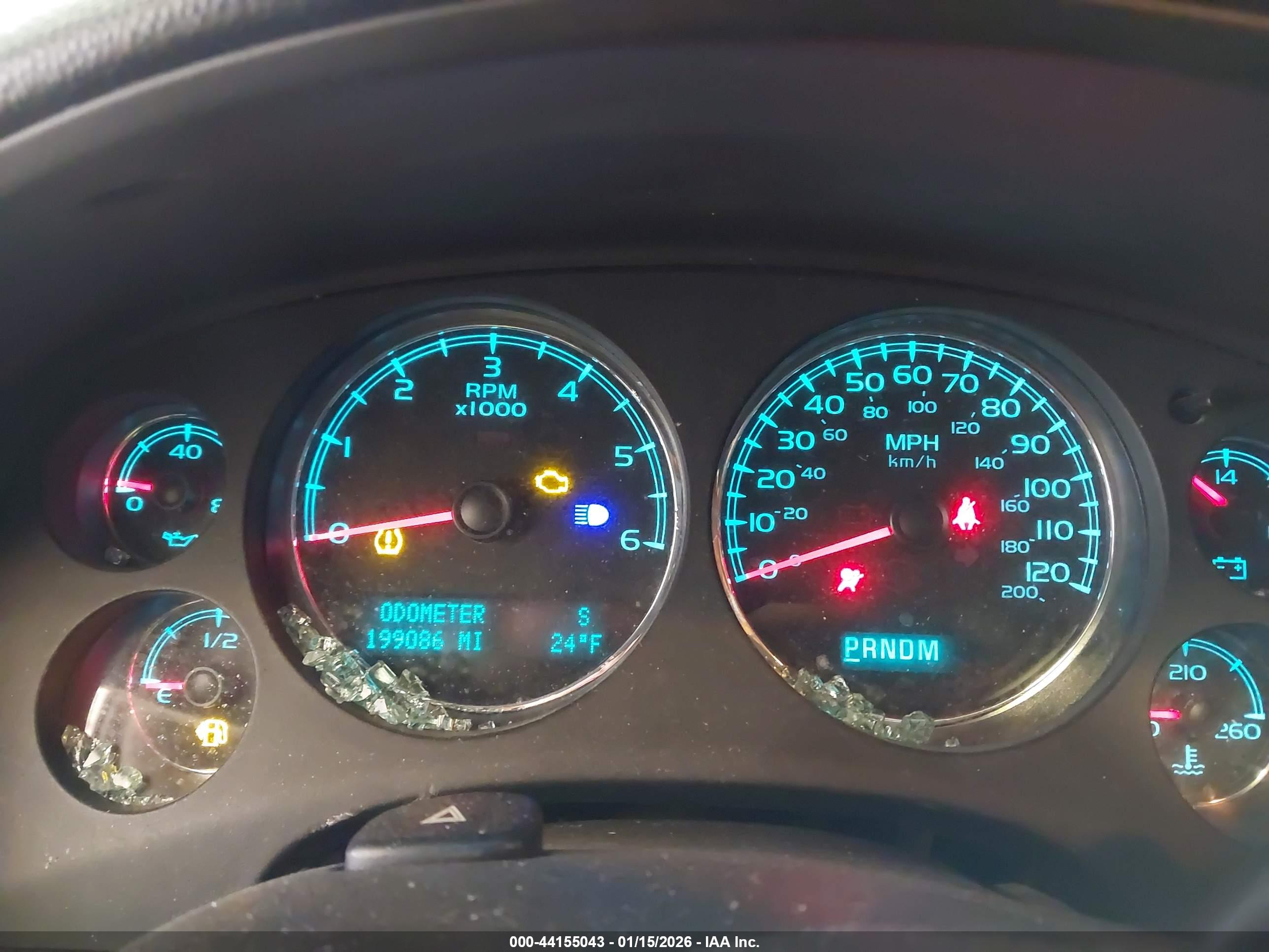 CHEVROLET SILVERADO image 7
