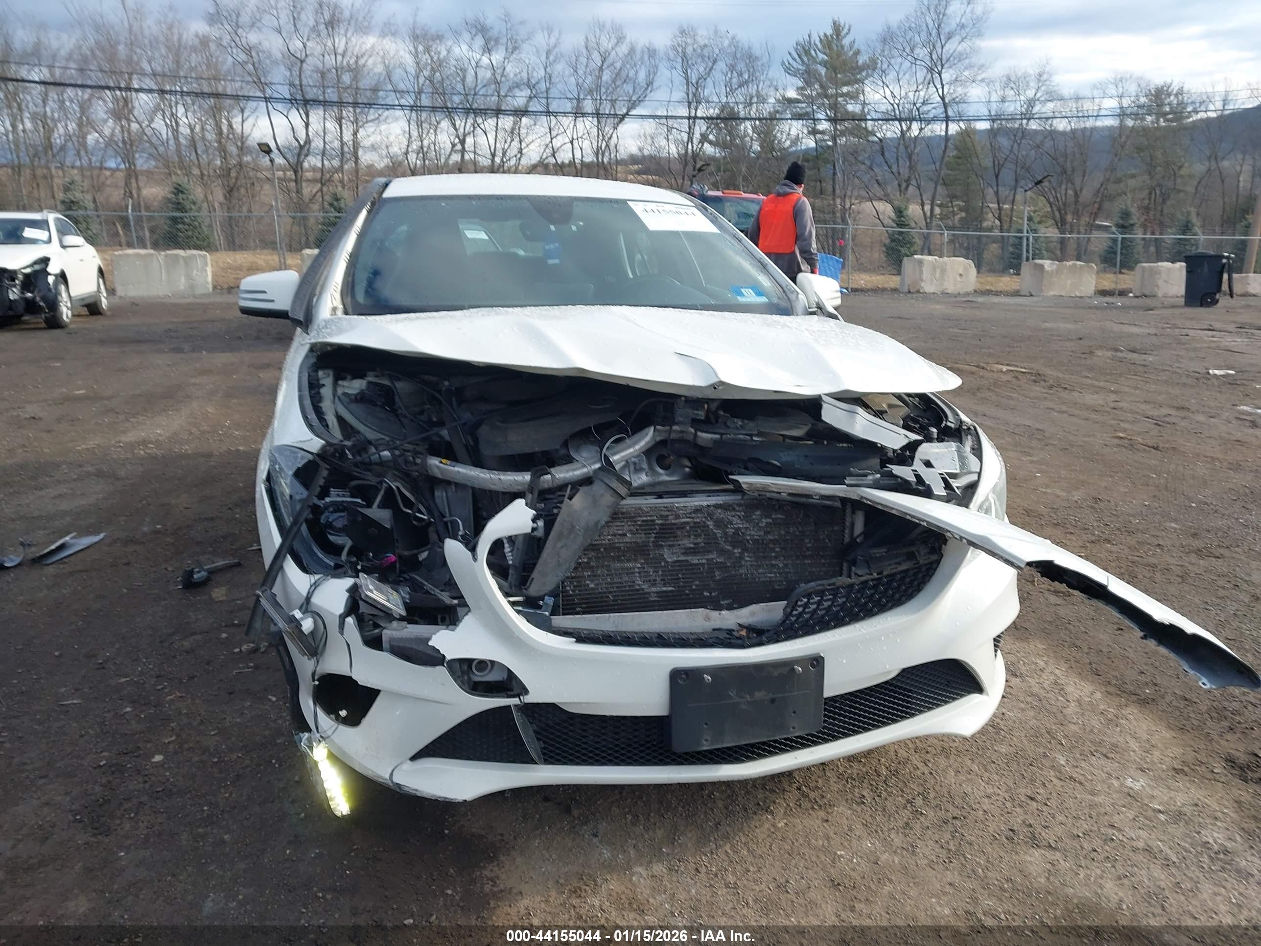 MERCEDES-BENZ CLA image 6