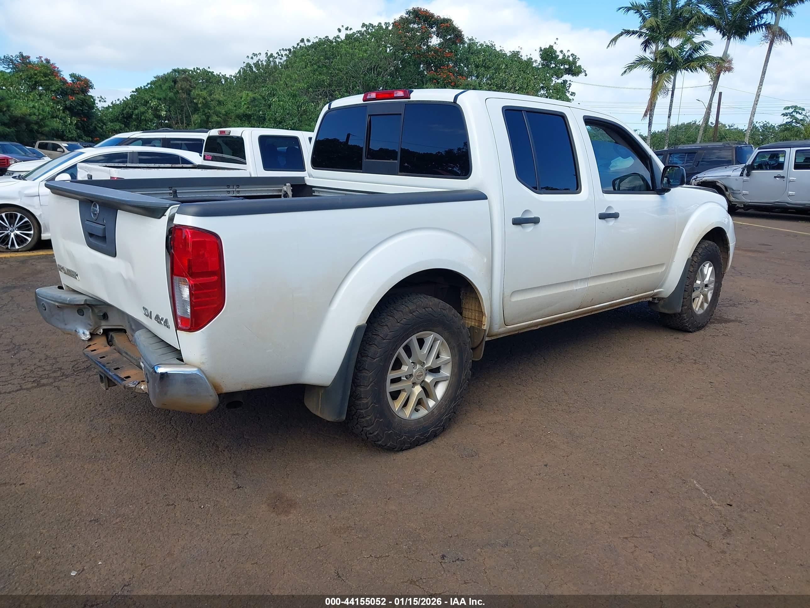 NISSAN FRONTIER image 4