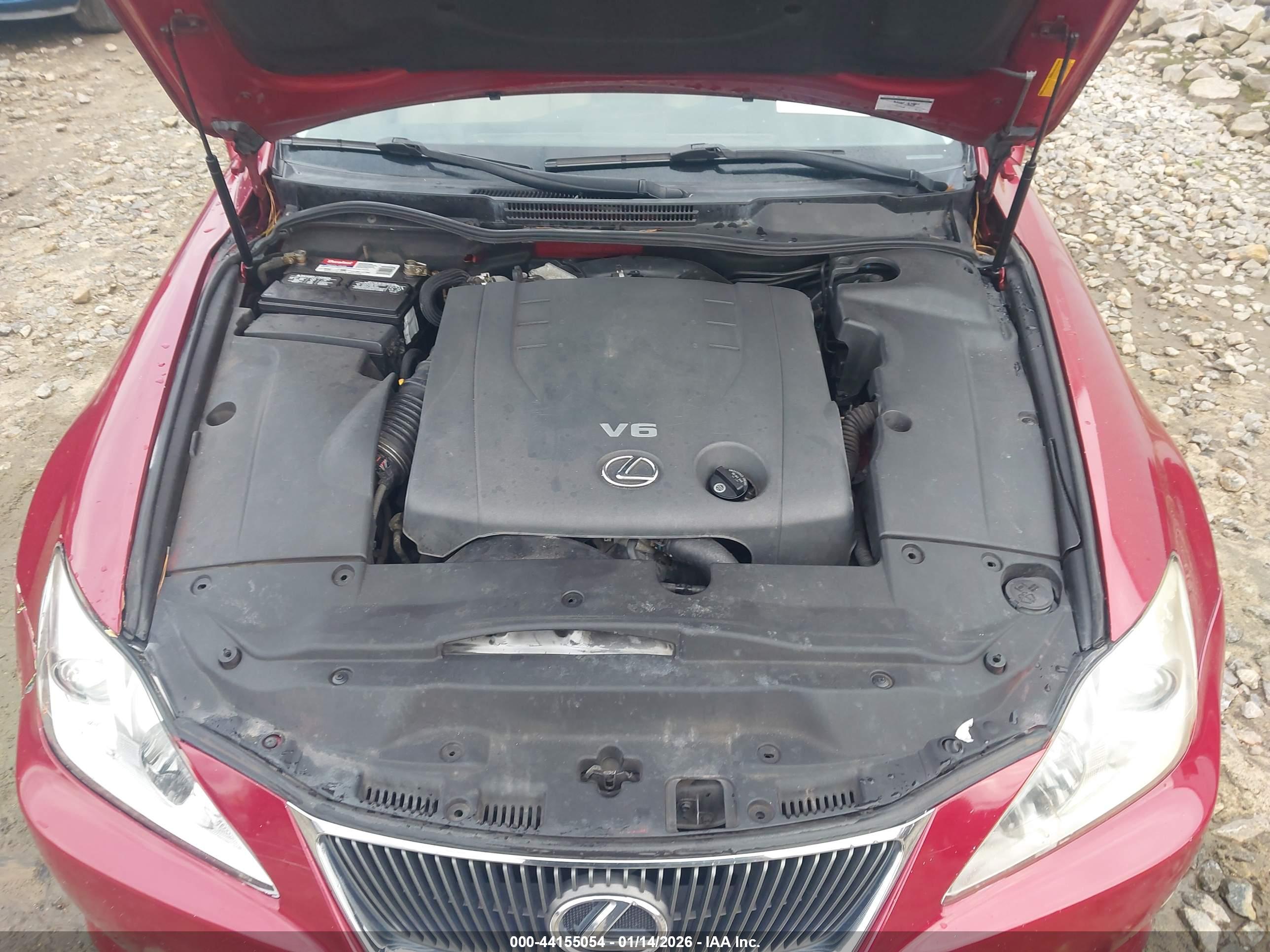 LEXUS IS image 10