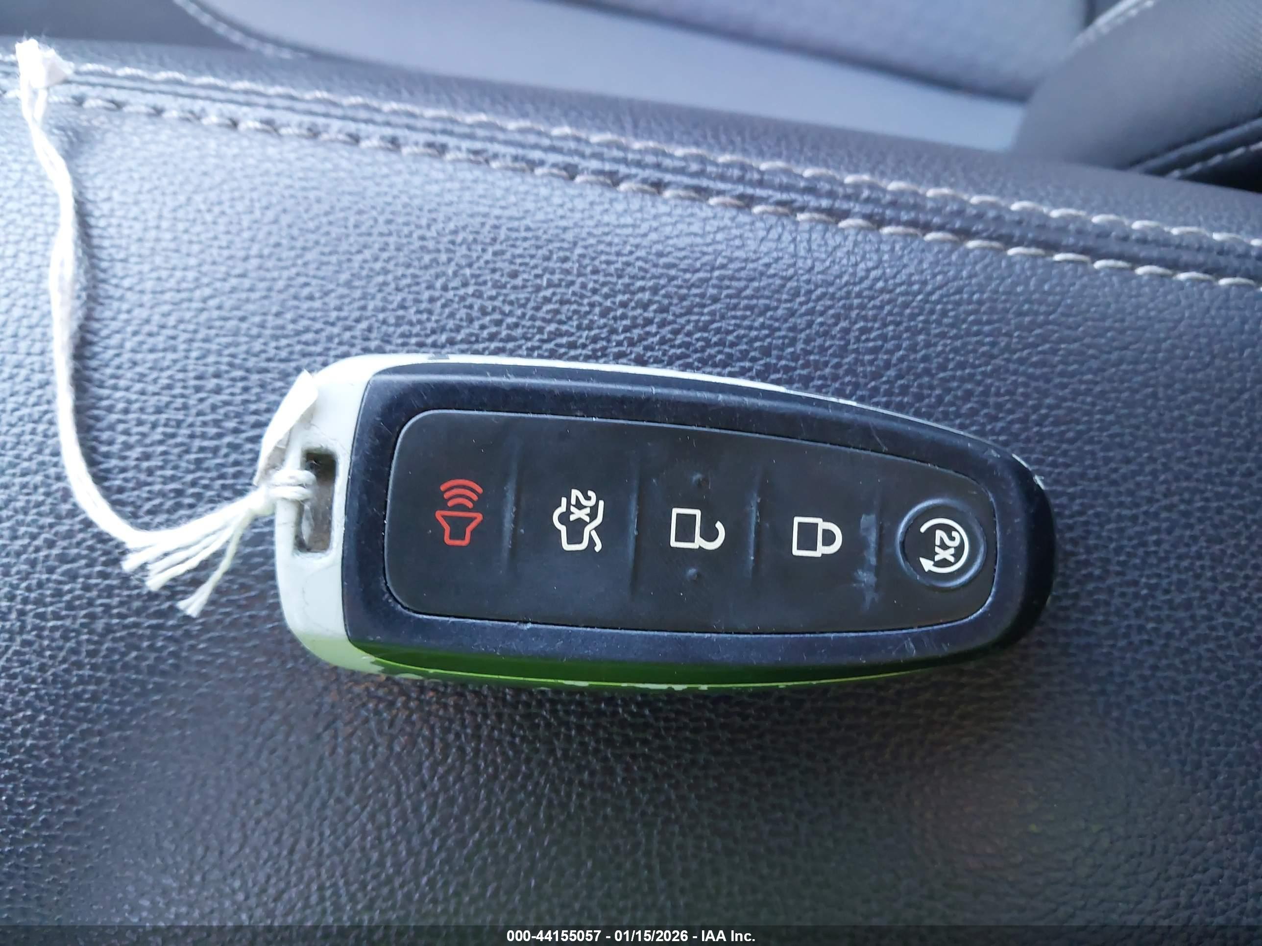 FORD ESCAPE image 11
