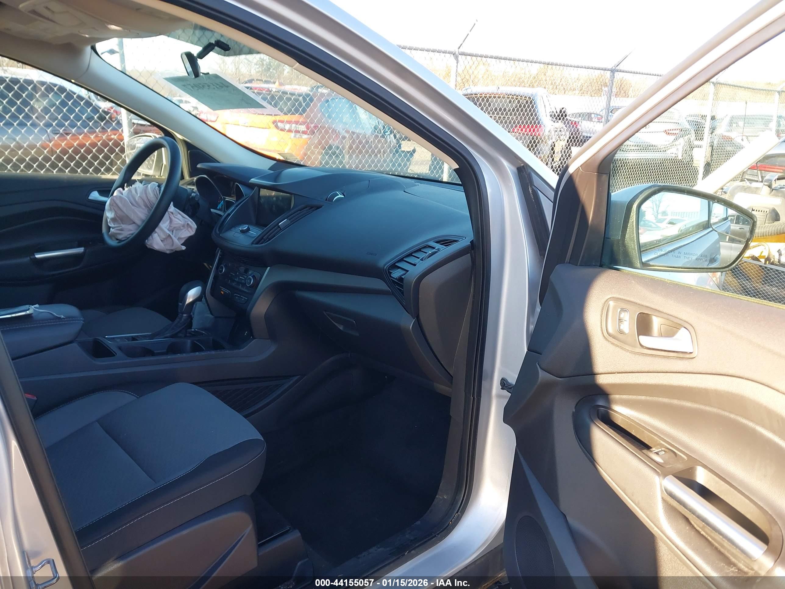 FORD ESCAPE image 5