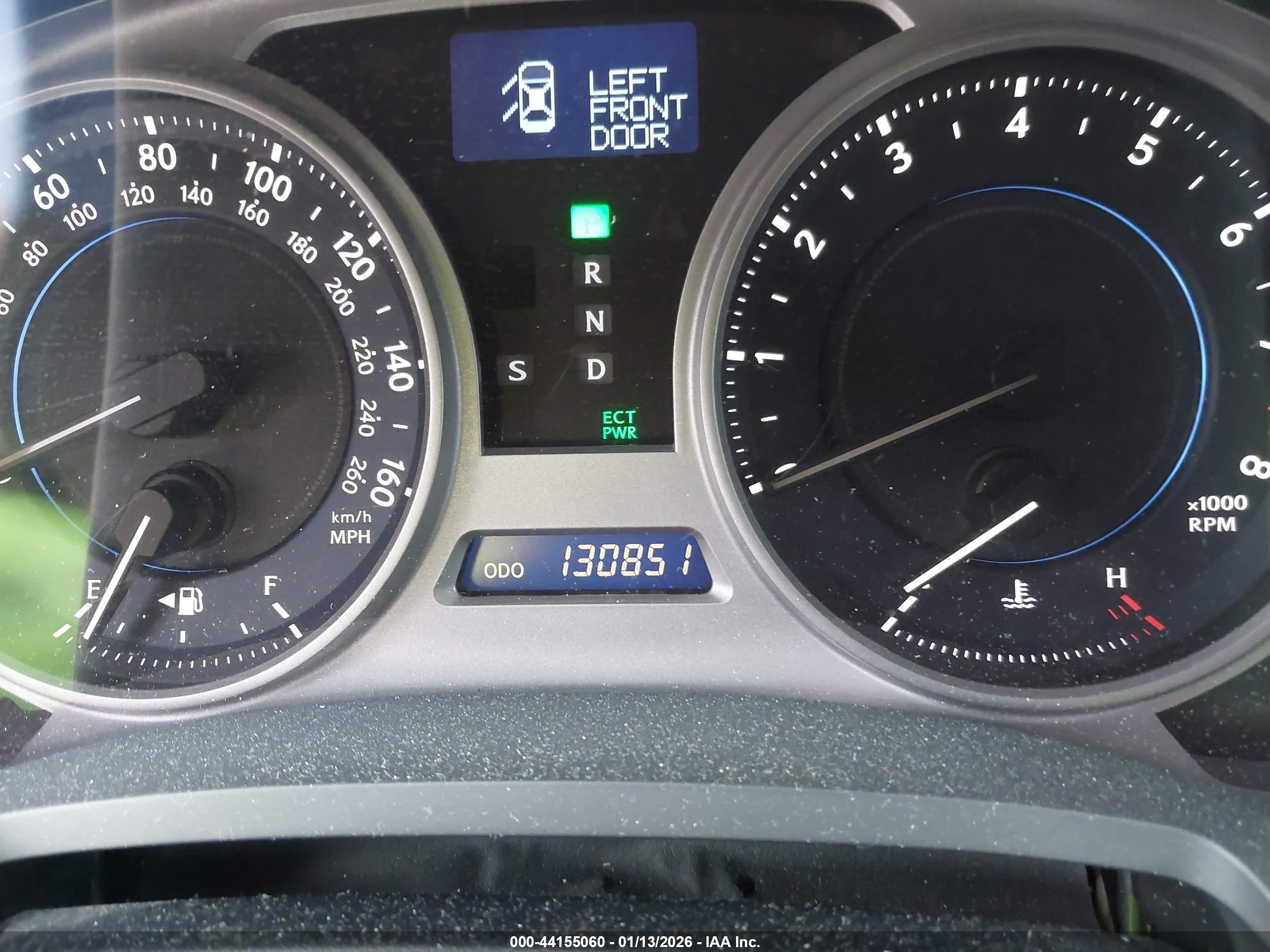 LEXUS IS image 7