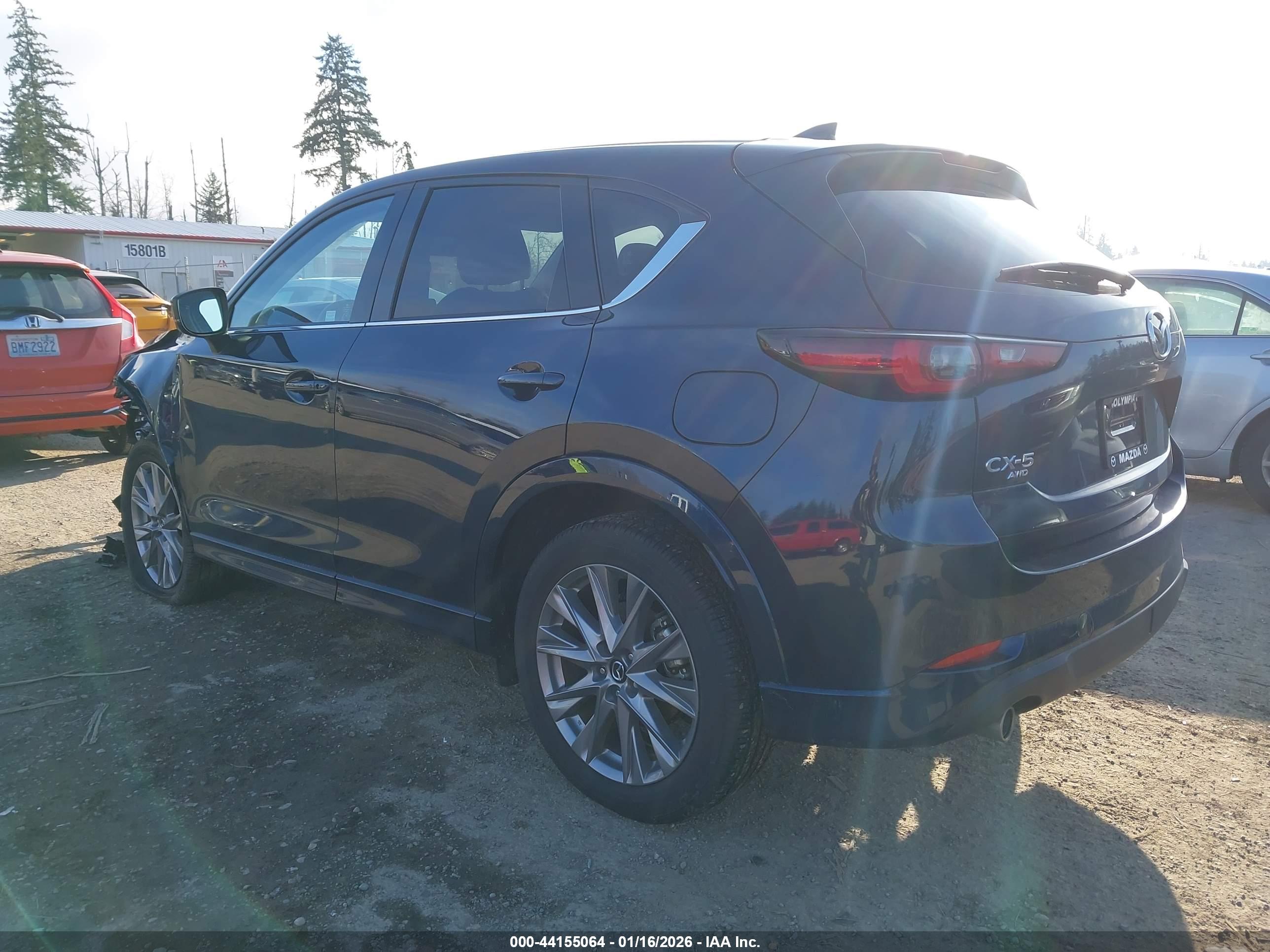 MAZDA CX-5 image 3