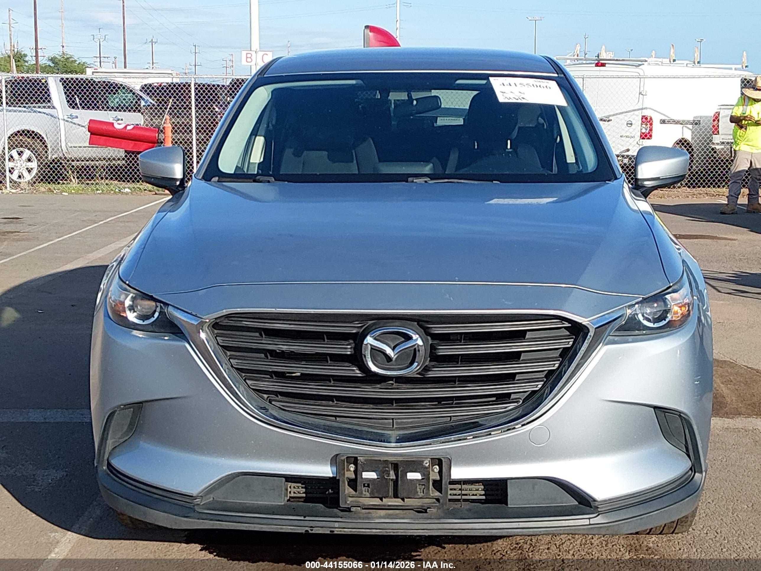 MAZDA CX-9 image 6