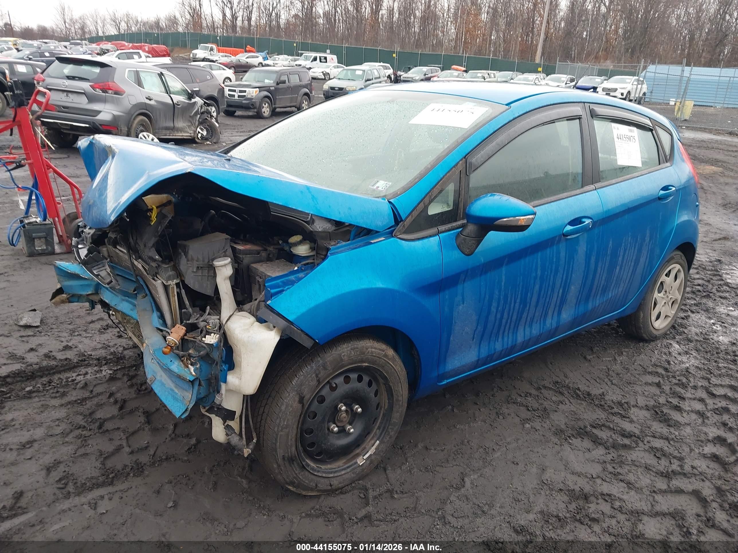 FORD FIESTA image 2
