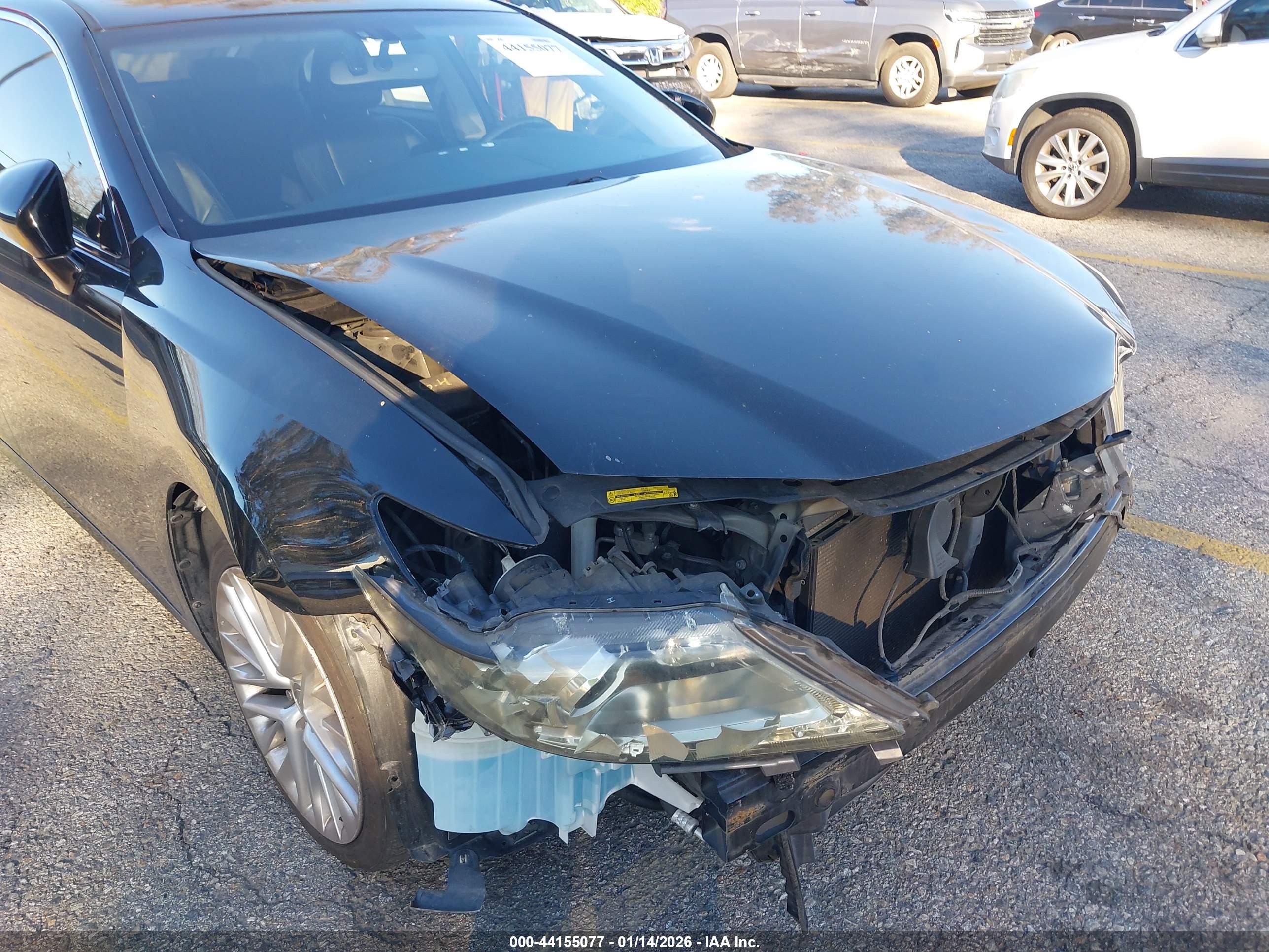 LEXUS ES image 6
