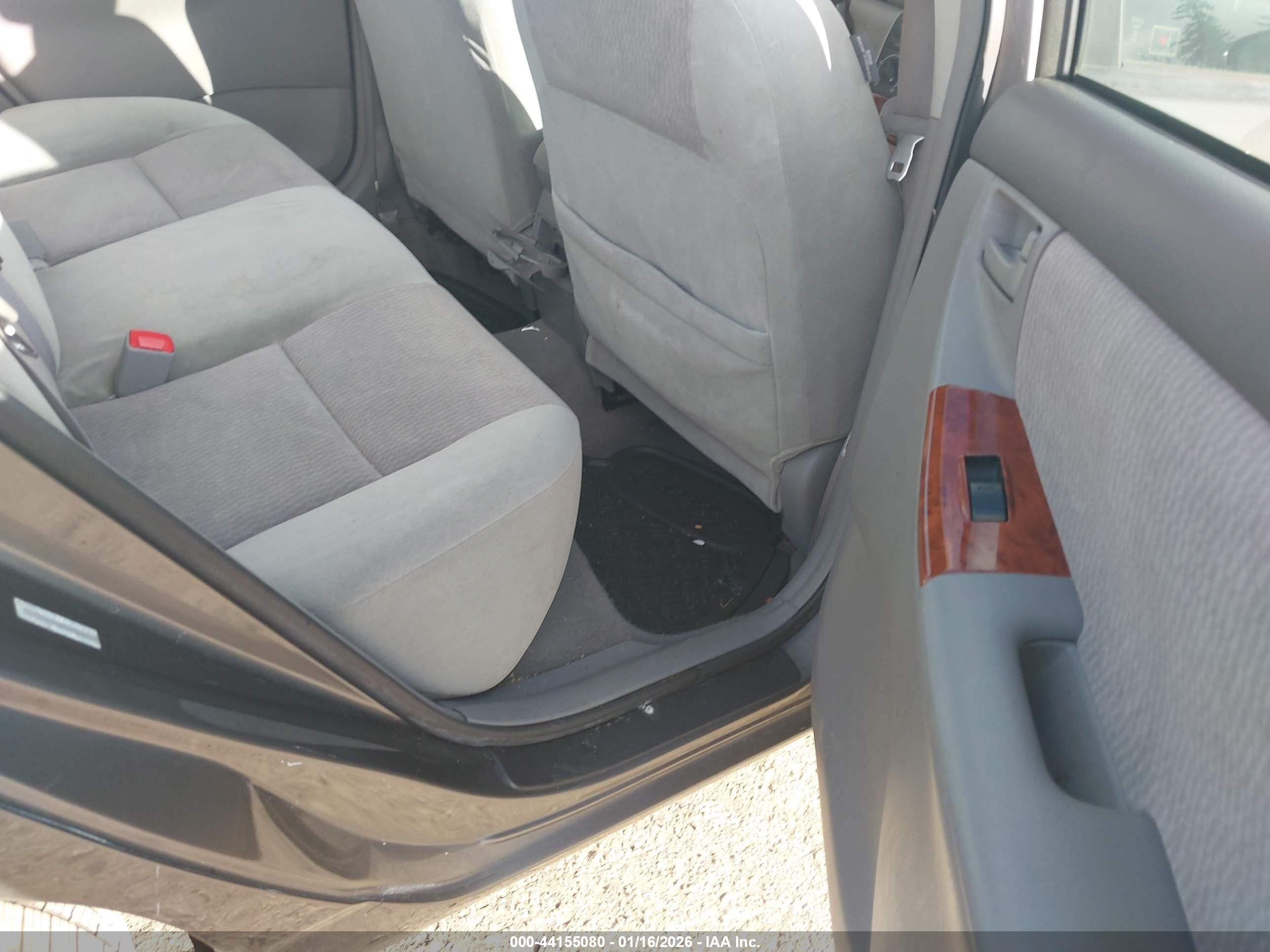 TOYOTA COROLLA image 8