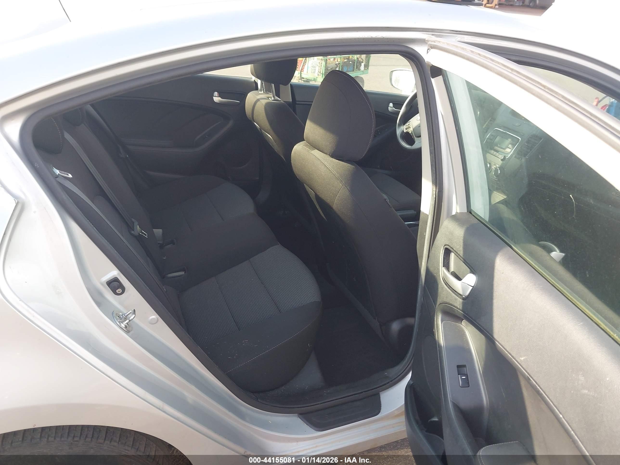 KIA FORTE image 8