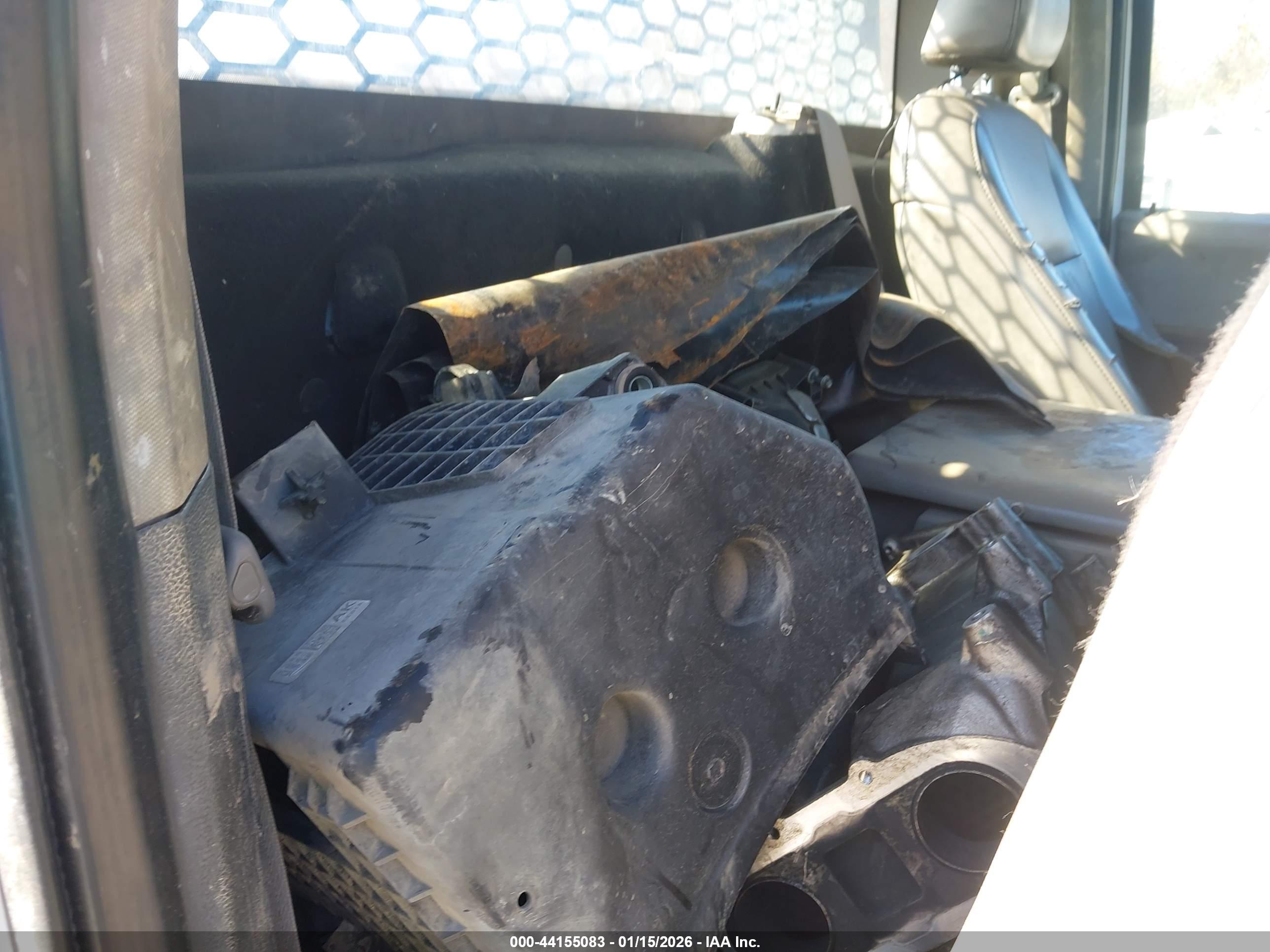 FORD F-550 image 7