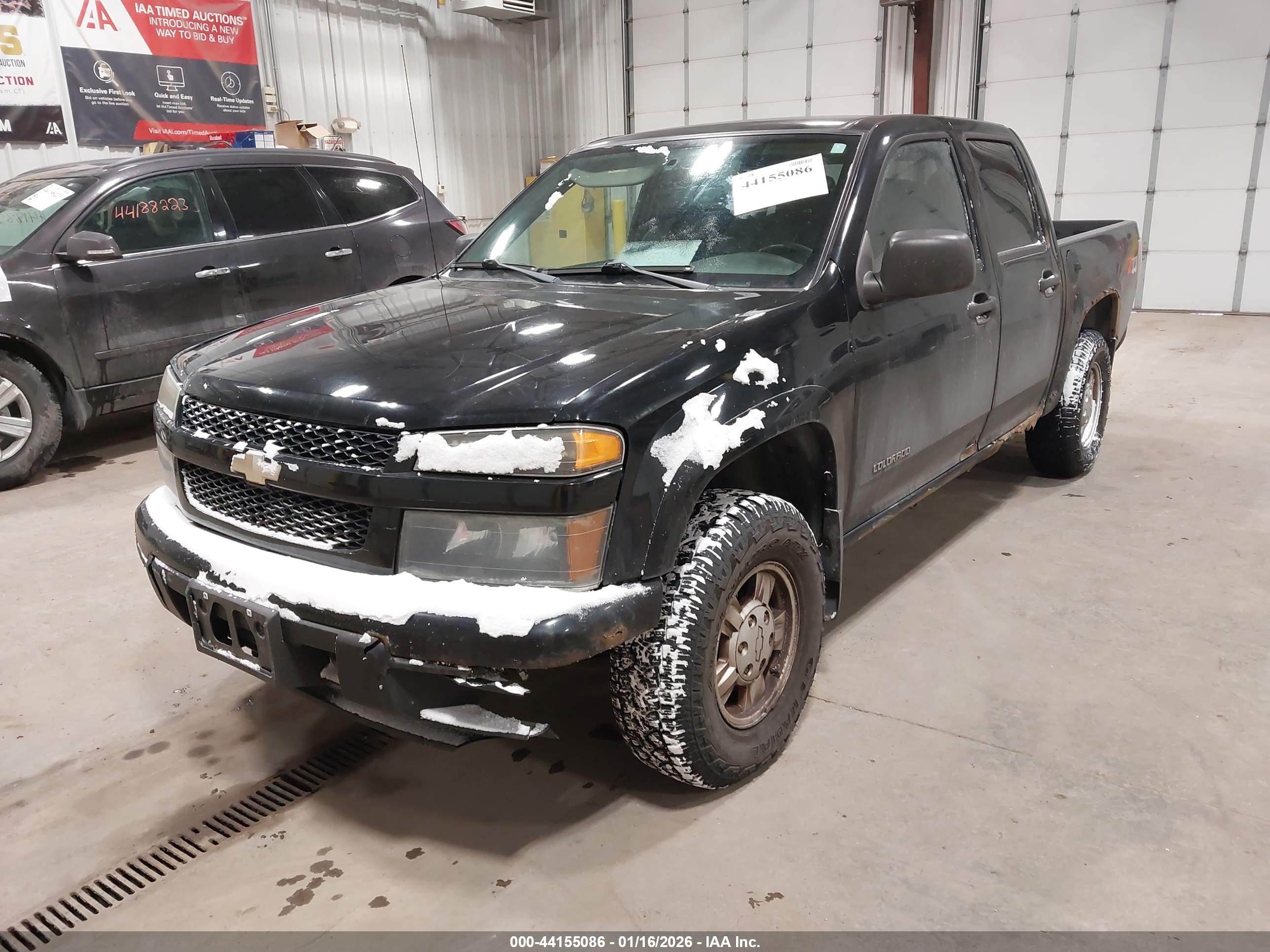 CHEVROLET COLORADO image 2