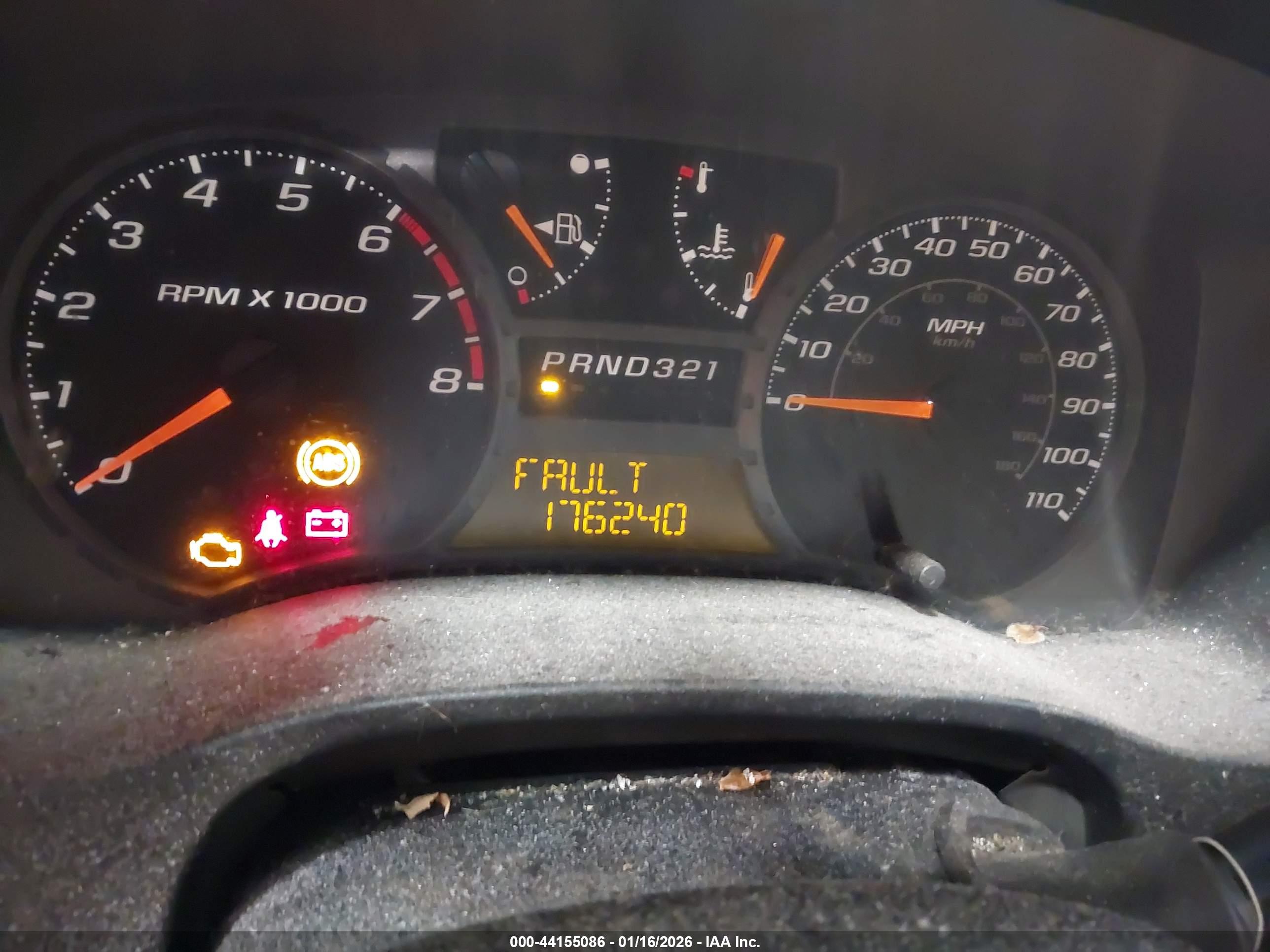 CHEVROLET COLORADO image 7
