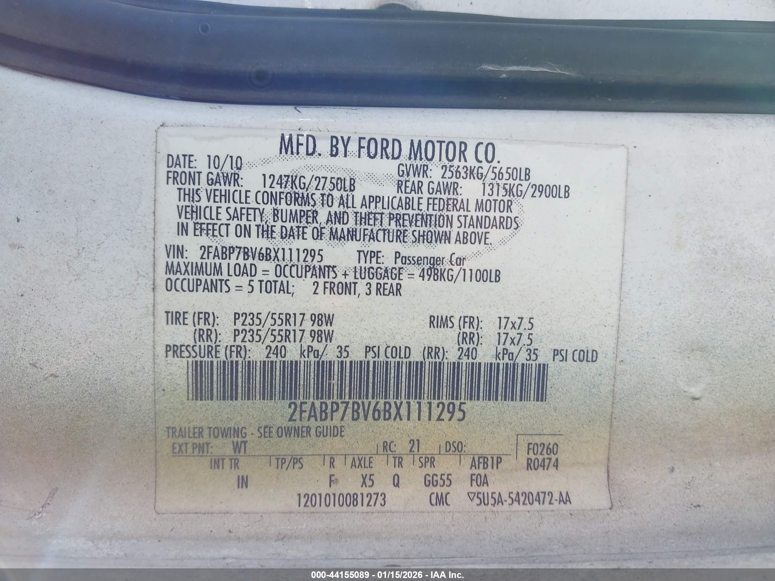 FORD CROWN image 9