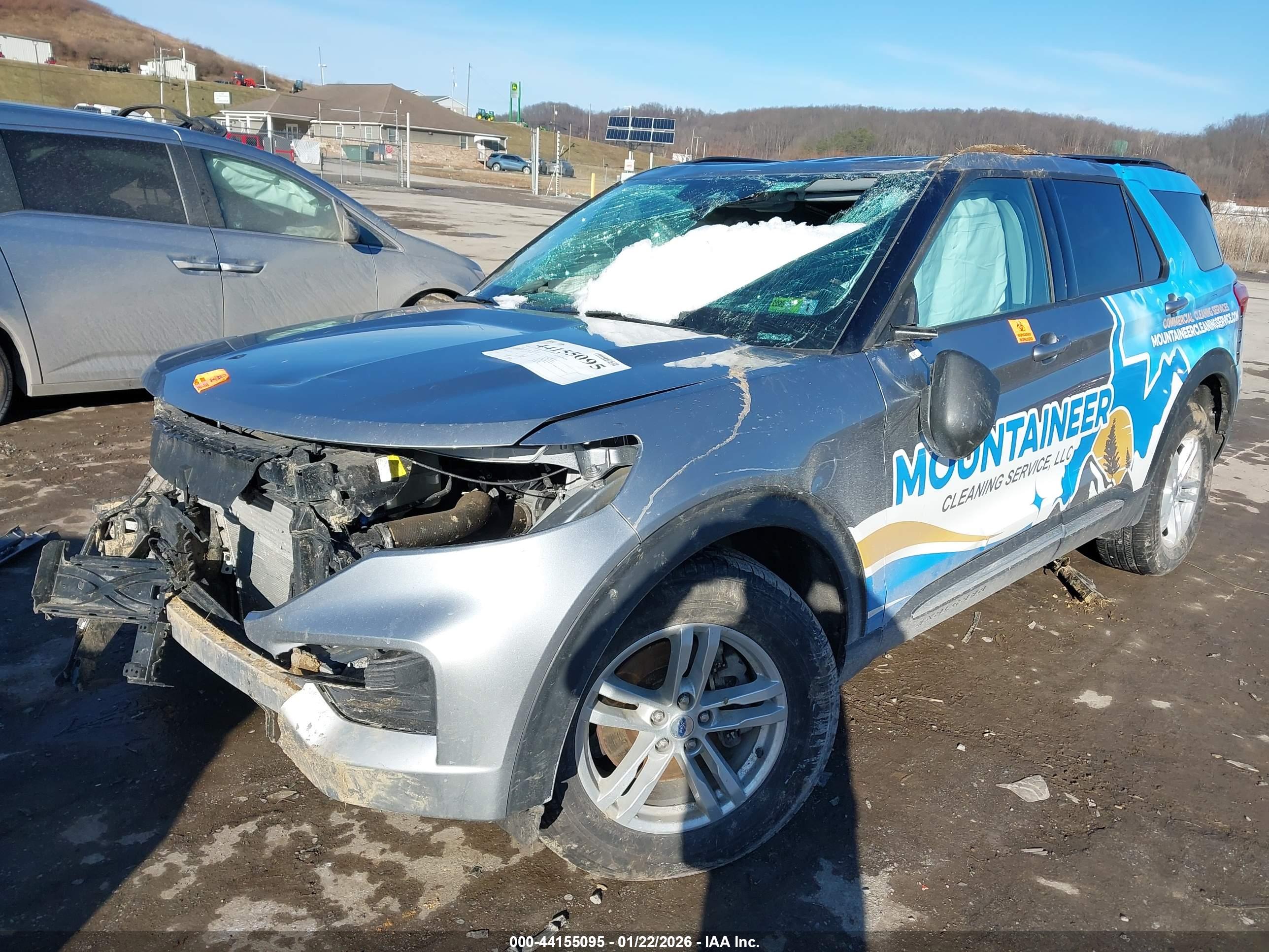 FORD EXPLORER image 2