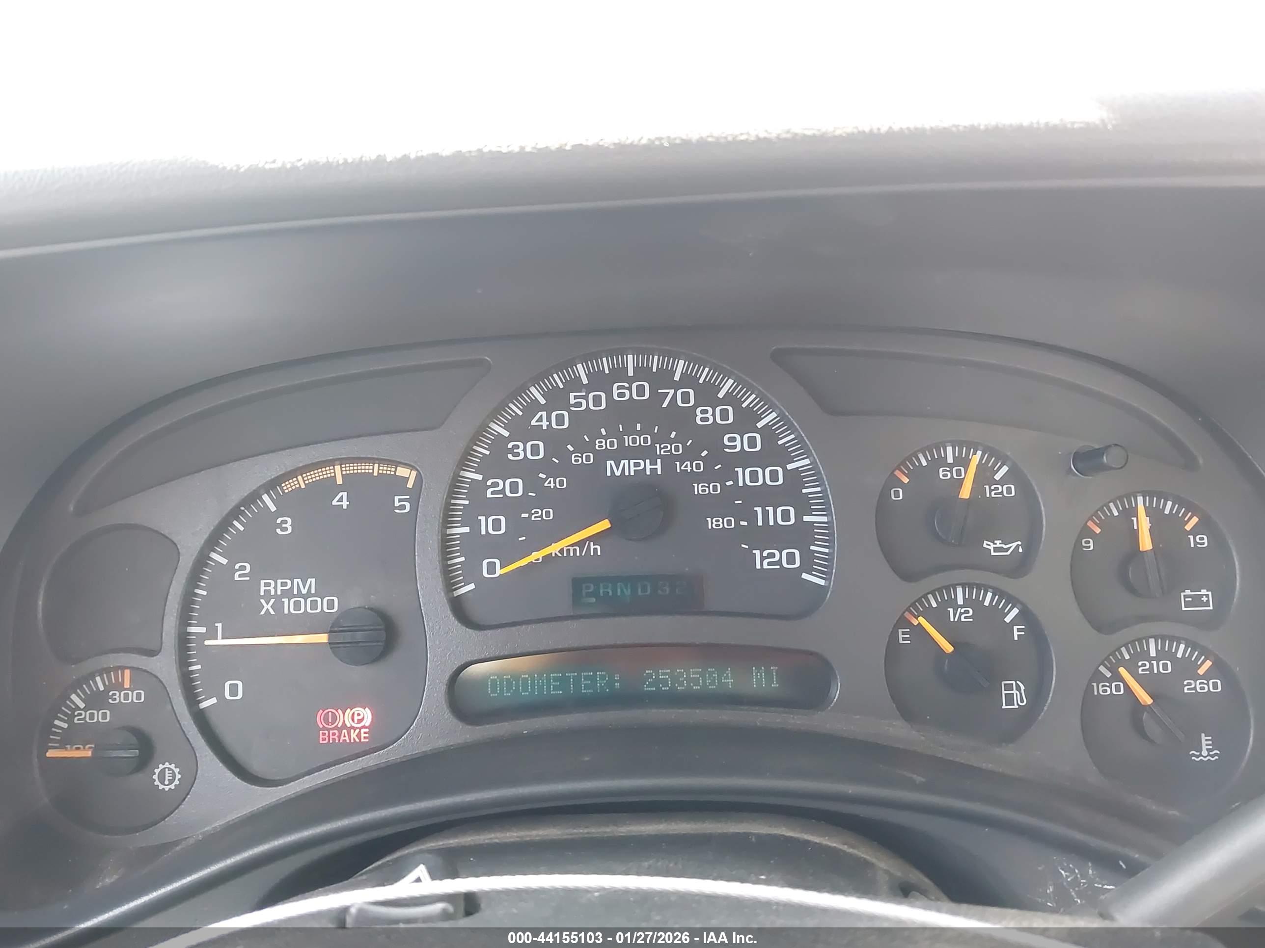 CHEVROLET SILVERADO image 7