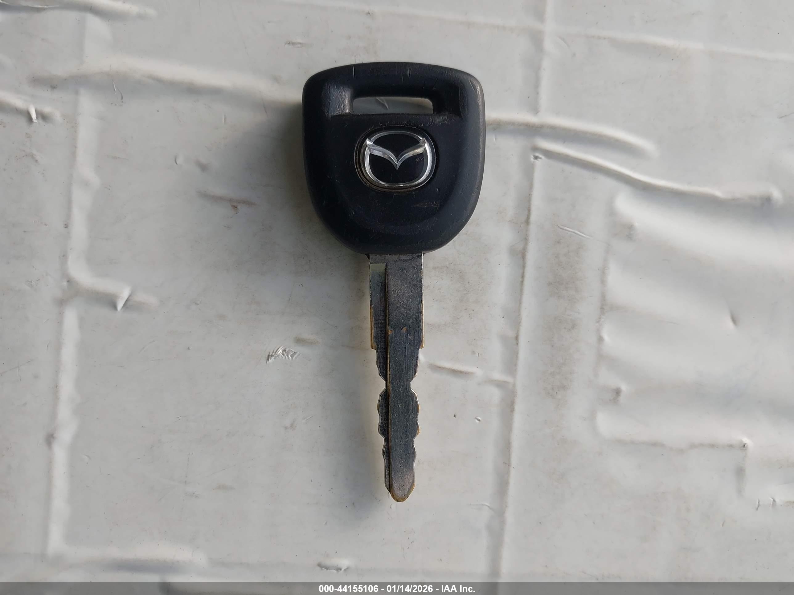 MAZDA MAZDA3 image 11