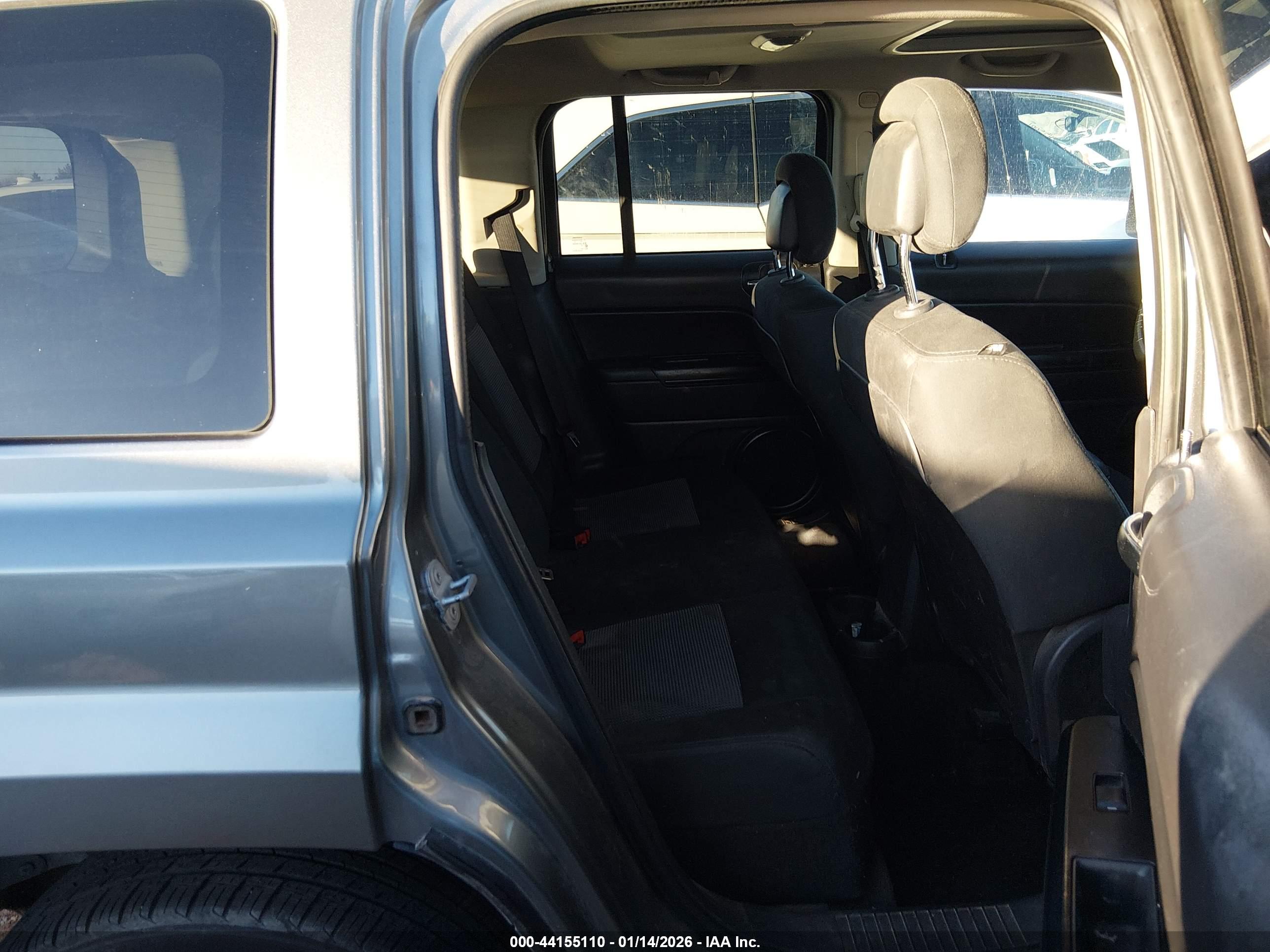 JEEP PATRIOT image 8