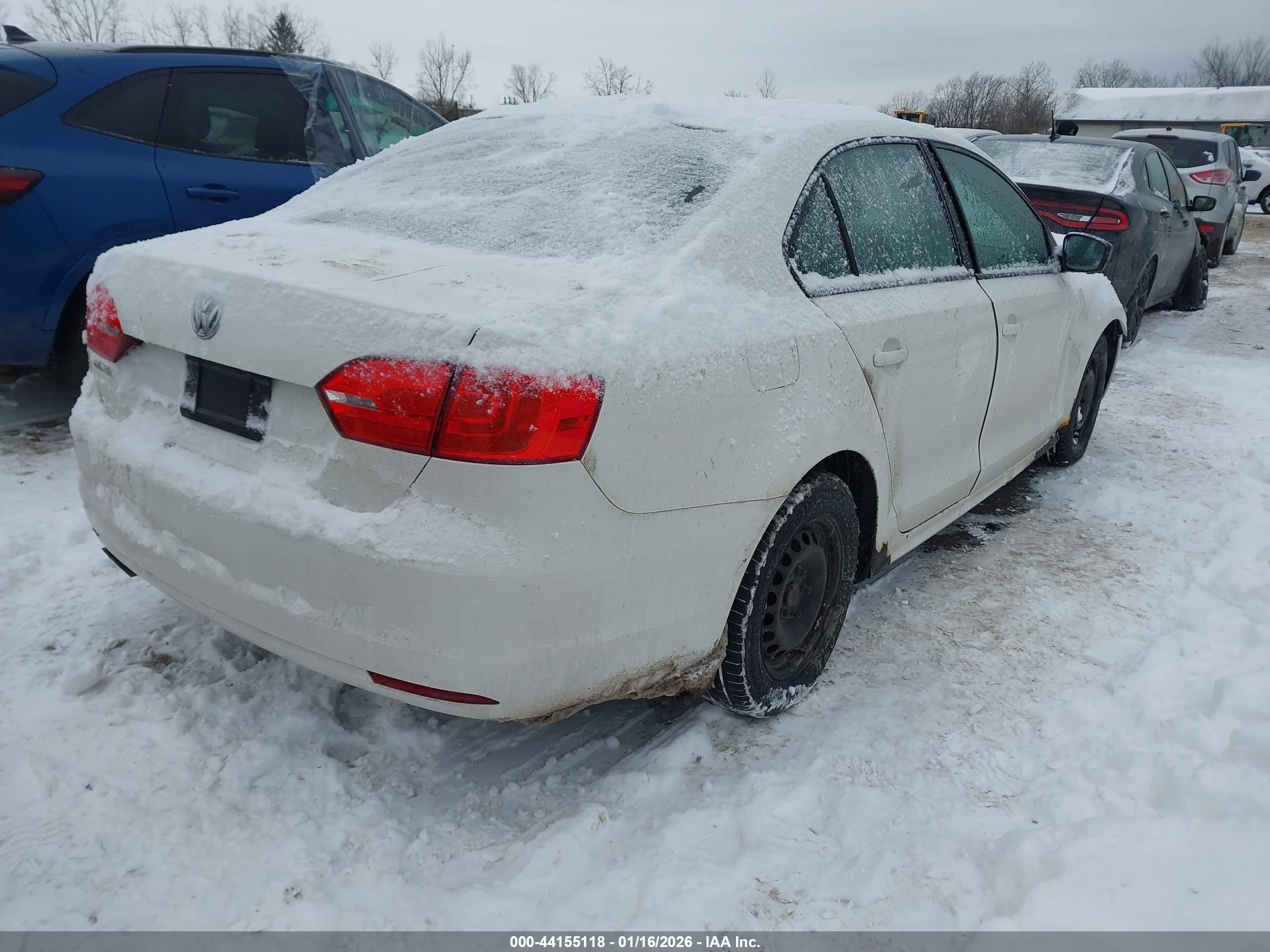 VOLKSWAGEN JETTA image 4