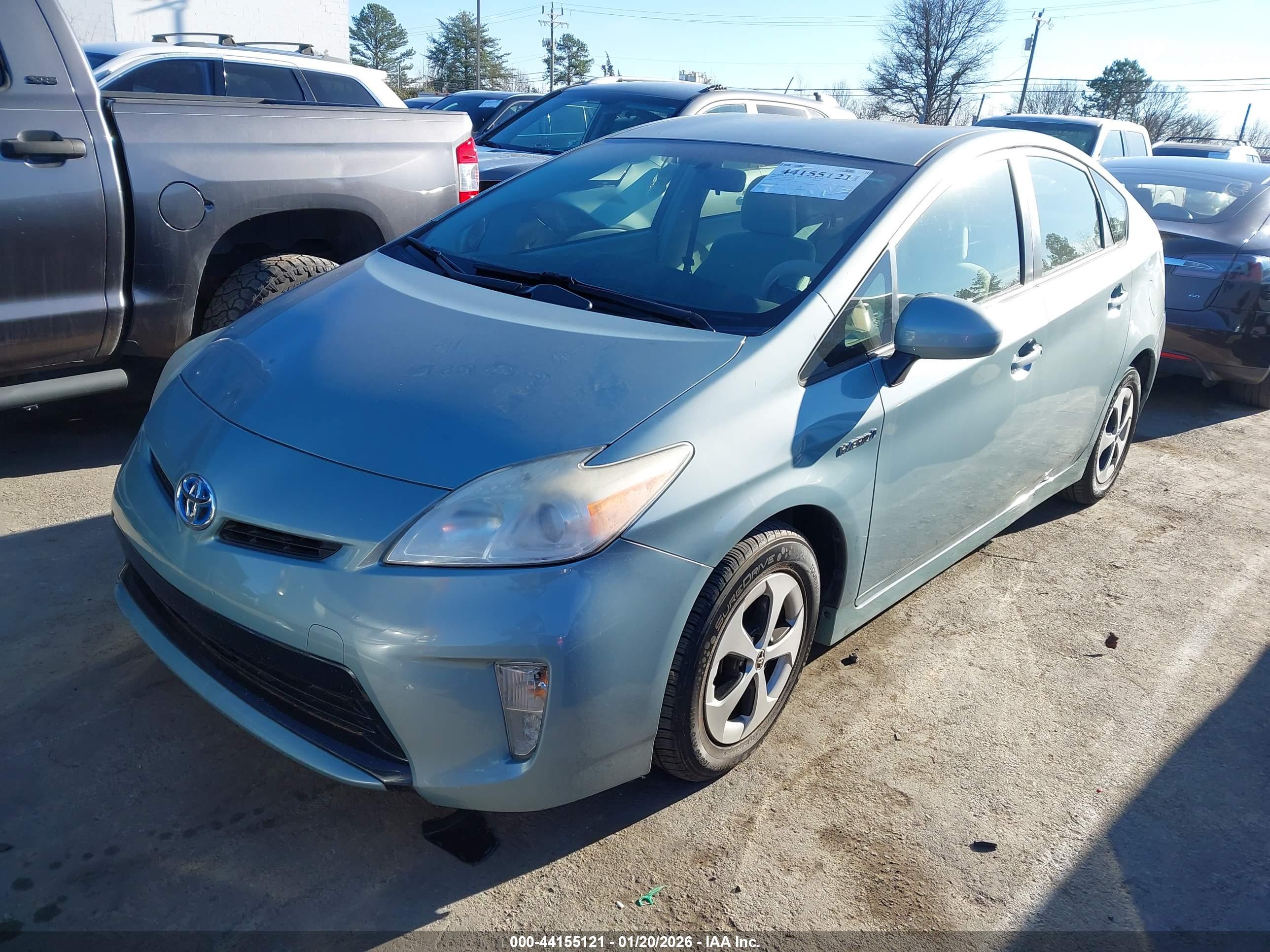 TOYOTA PRIUS image 2