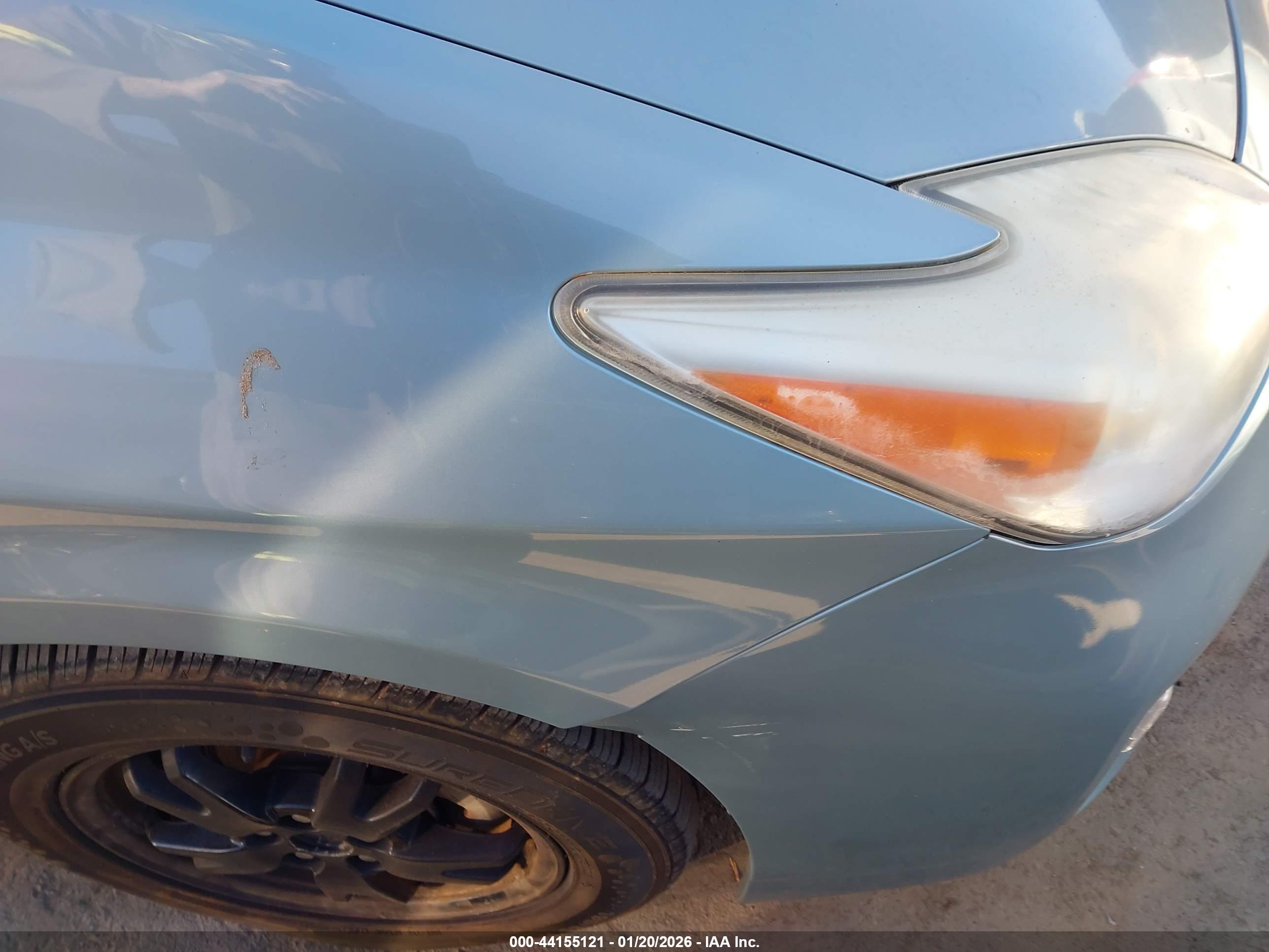 TOYOTA PRIUS image 6