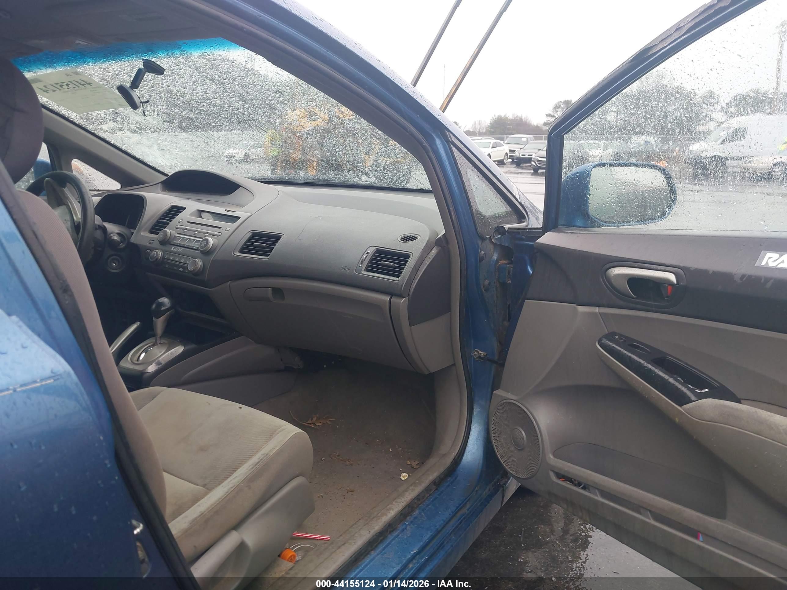 HONDA CIVIC image 5