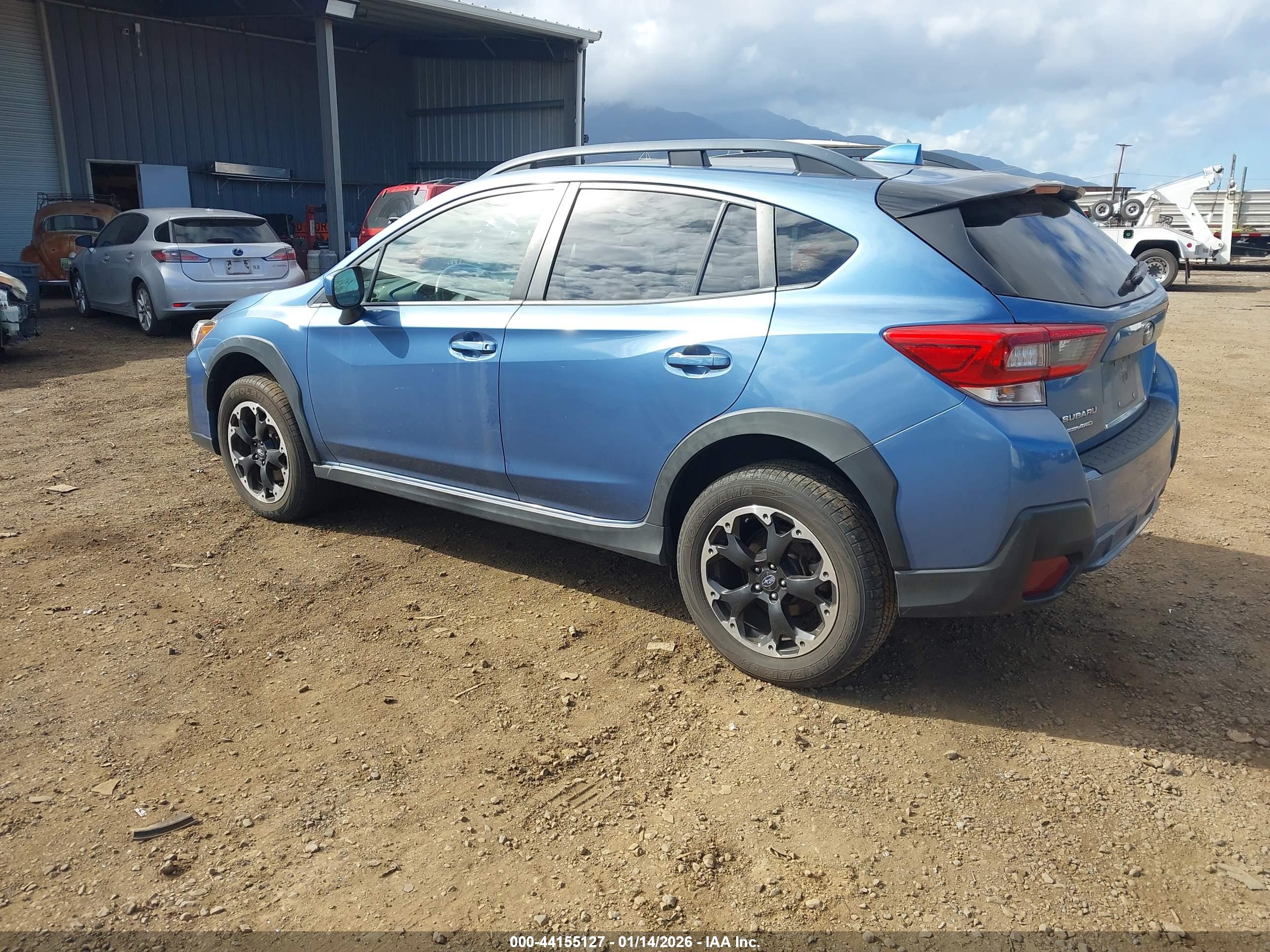 SUBARU CROSSTREK image 3