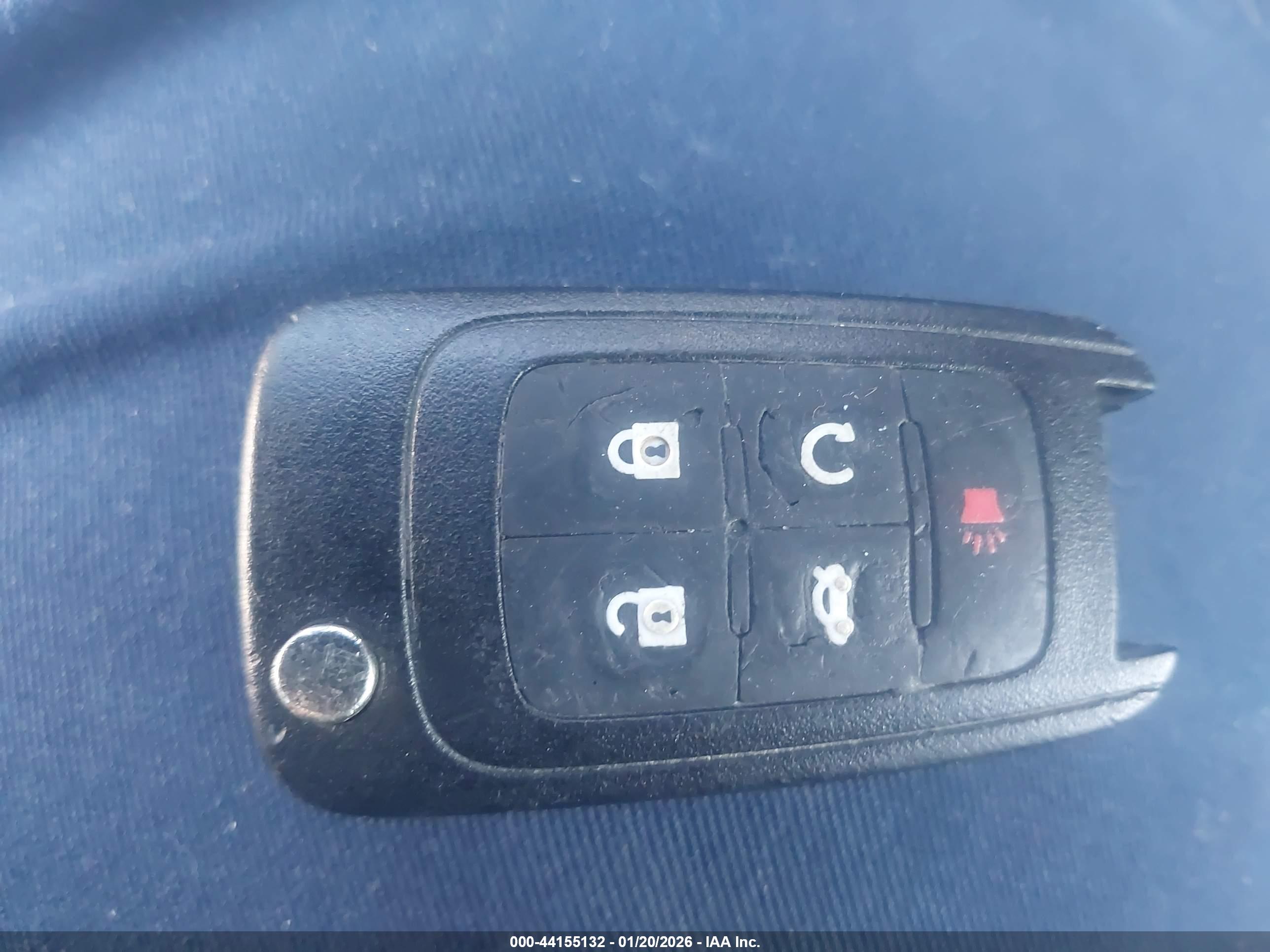 GMC TERRAIN image 11