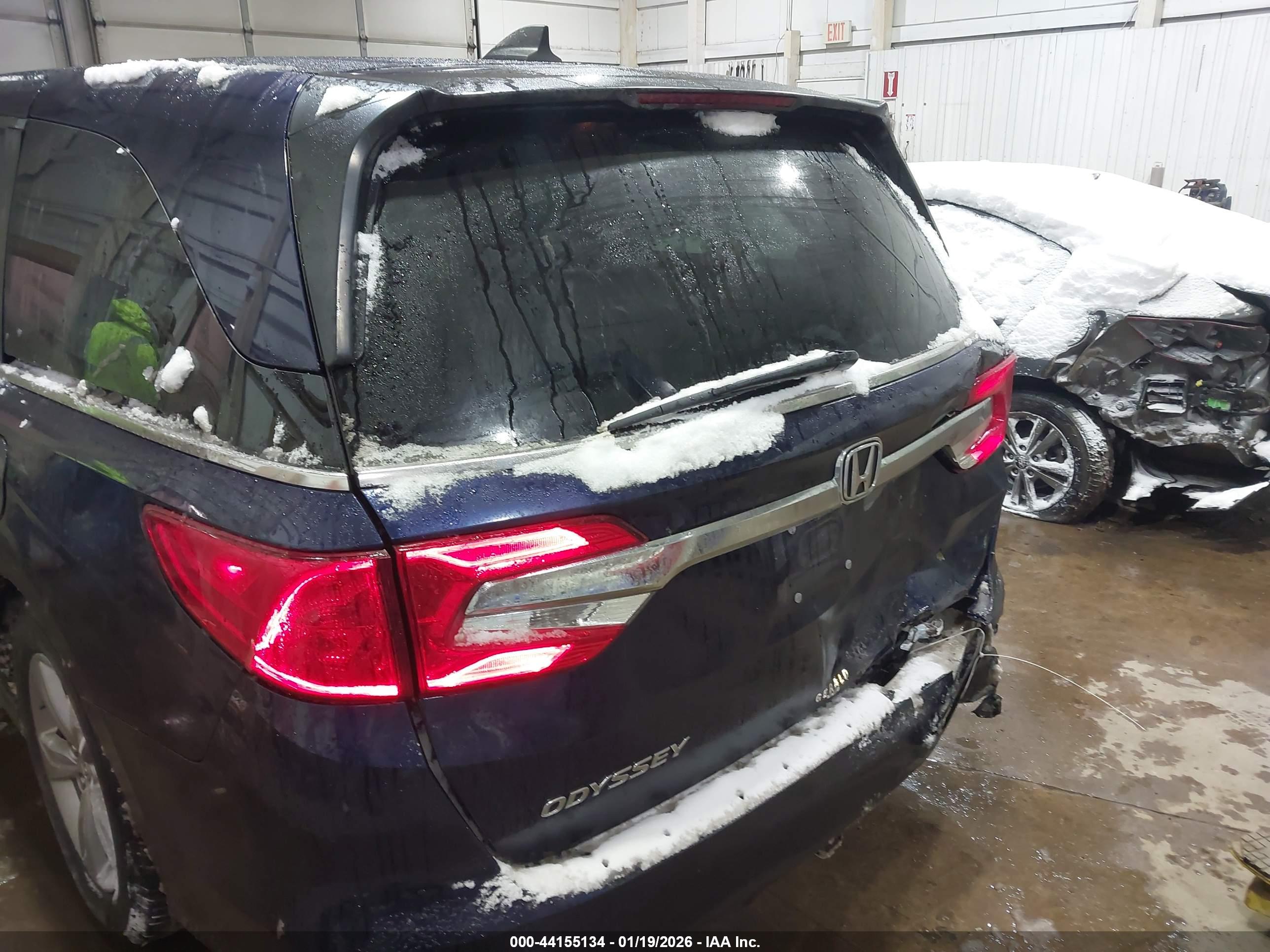 HONDA ODYSSEY image 6